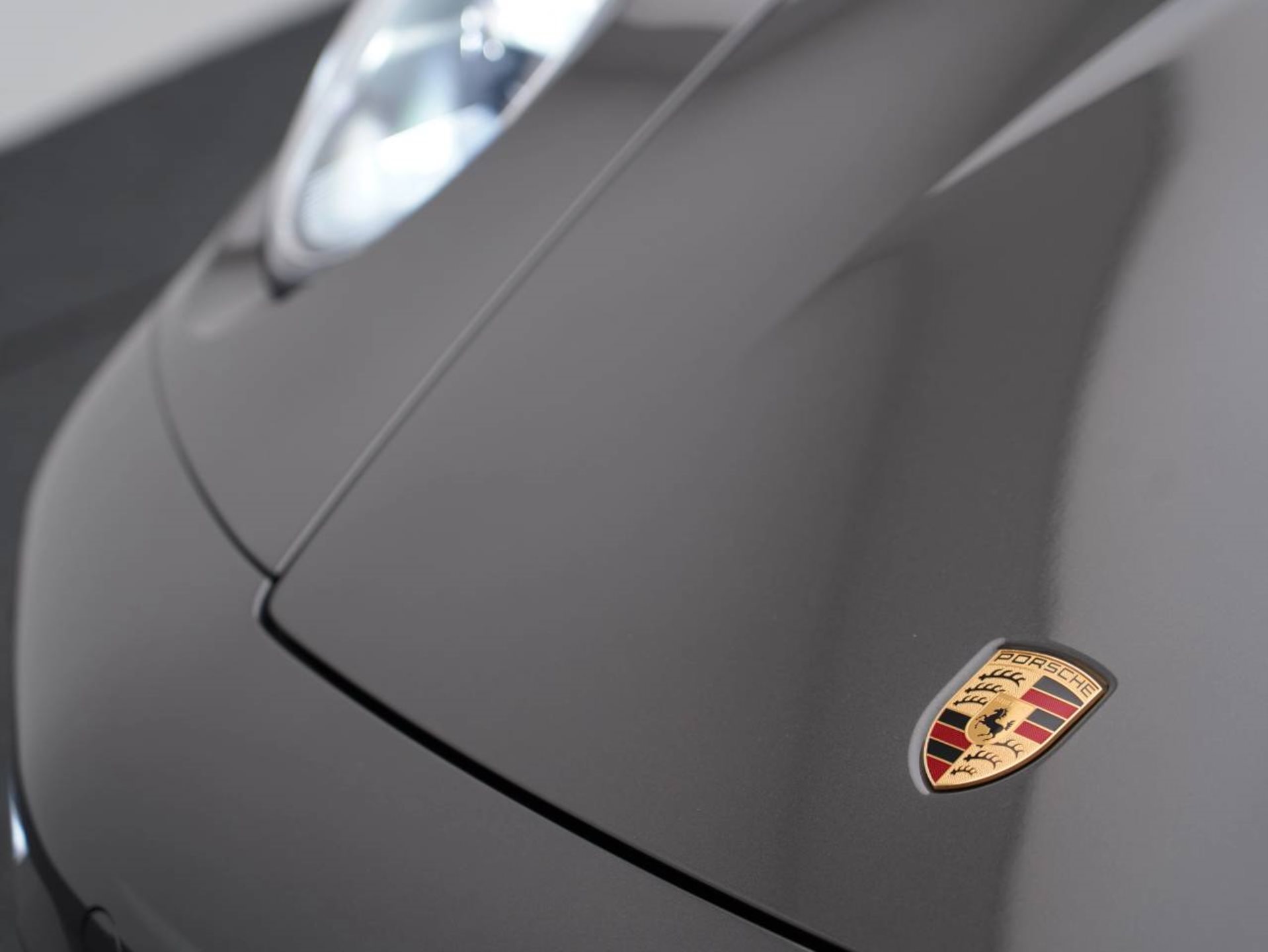 PORSCHE 911 Carrera 4 Cabriolet-image-11