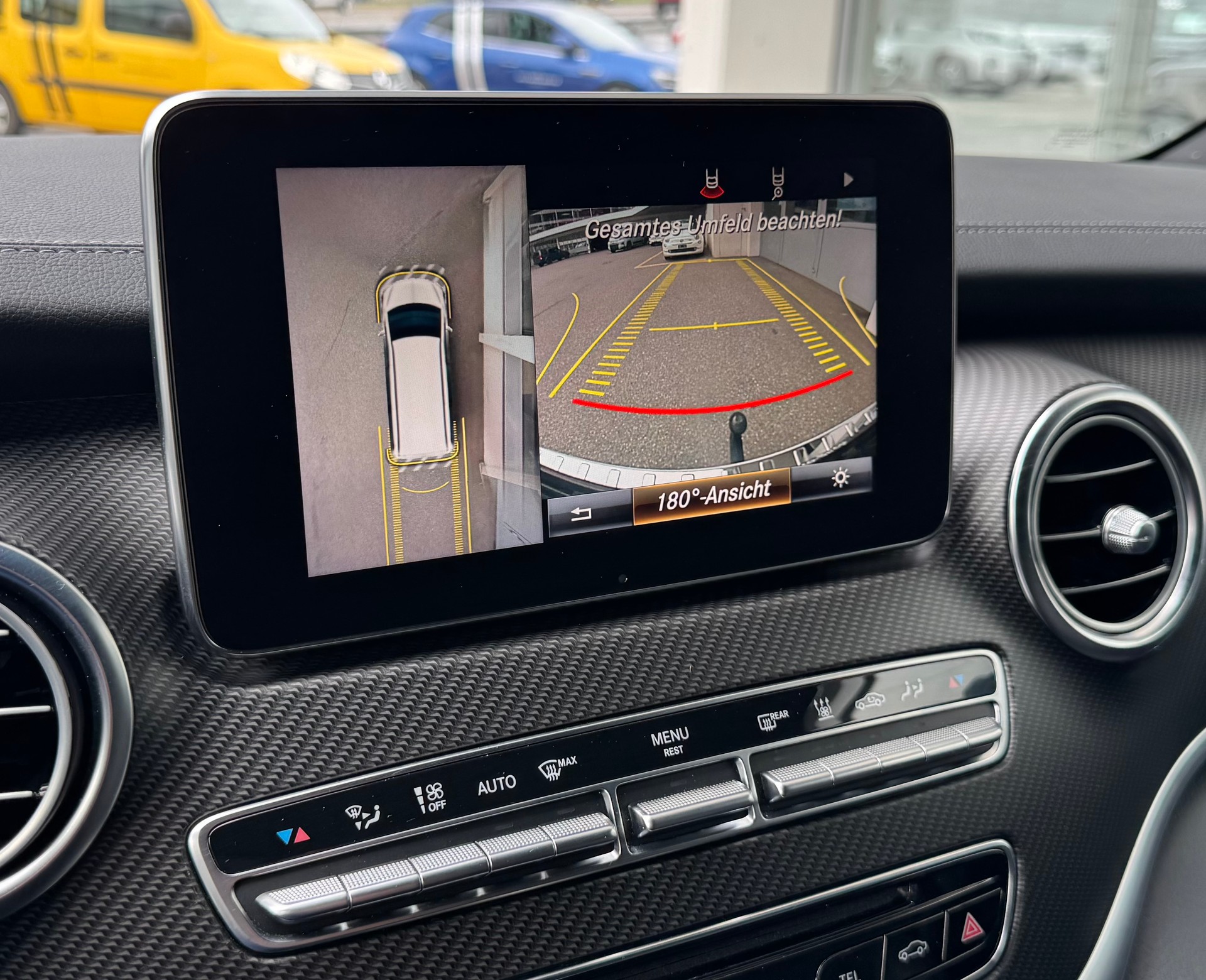 MERCEDES-BENZ V 250 d Swiss Edition lang 4Matic AMG Line-image-21