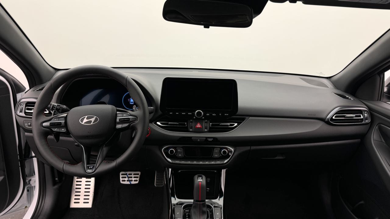 HYUNDAI i30 Wagon 1.6 T-GDi N-Line DCT-image-5