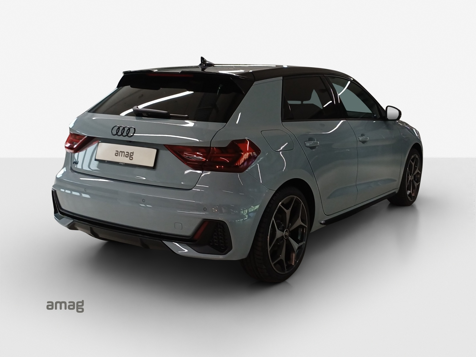 AUDI A1 Sportback 30 TFSI S Line Attraction S-tronic-image-4