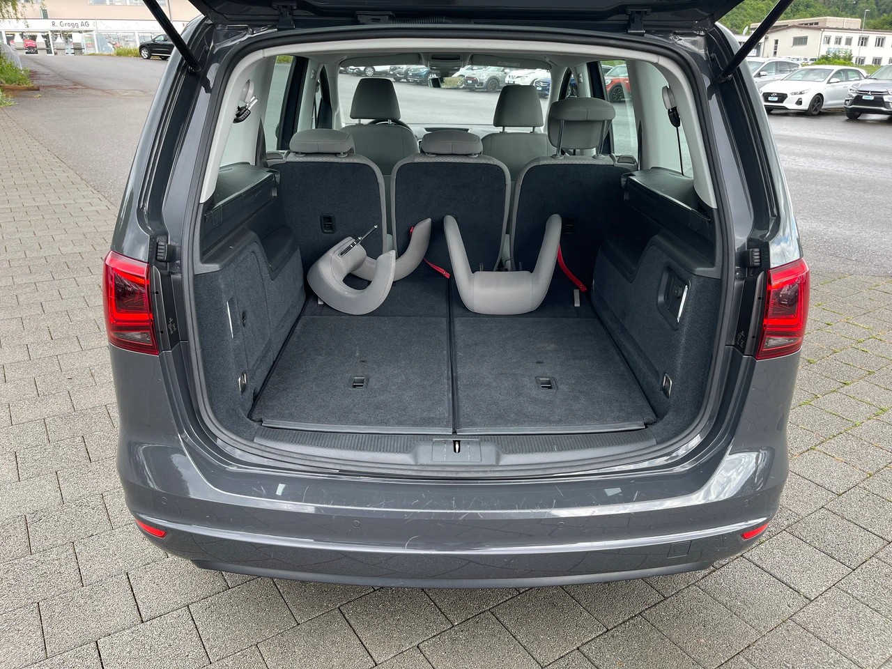SEAT Alhambra 2.0 TDI DSG Style-image-14