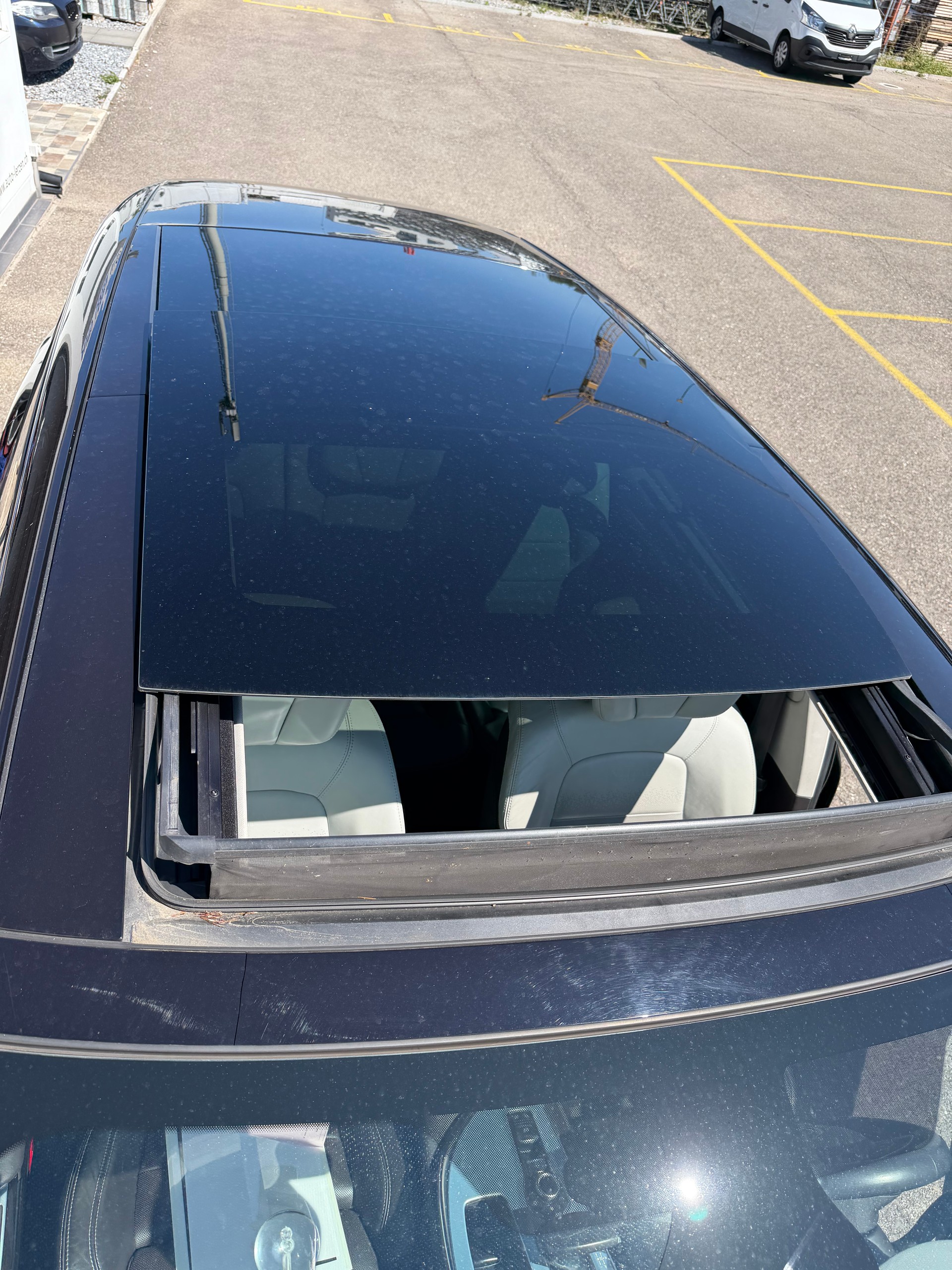 RENAULT Espace 1.6 dCi Initiale Paris EDC AUTOMAT. 7 Plätze-image-15