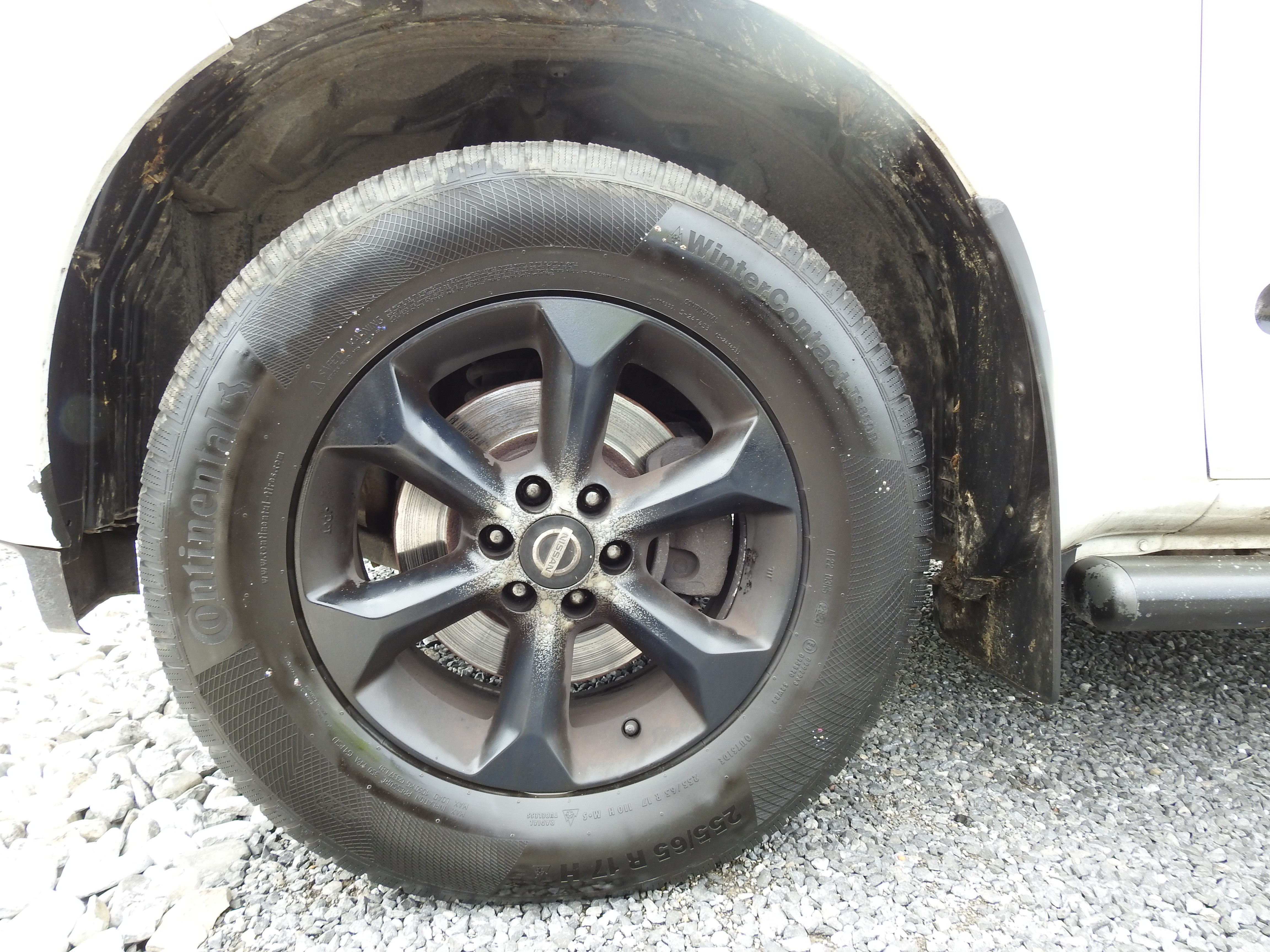 NISSAN Navara King Cab XE 2.5 dCi 4WD — slika 10