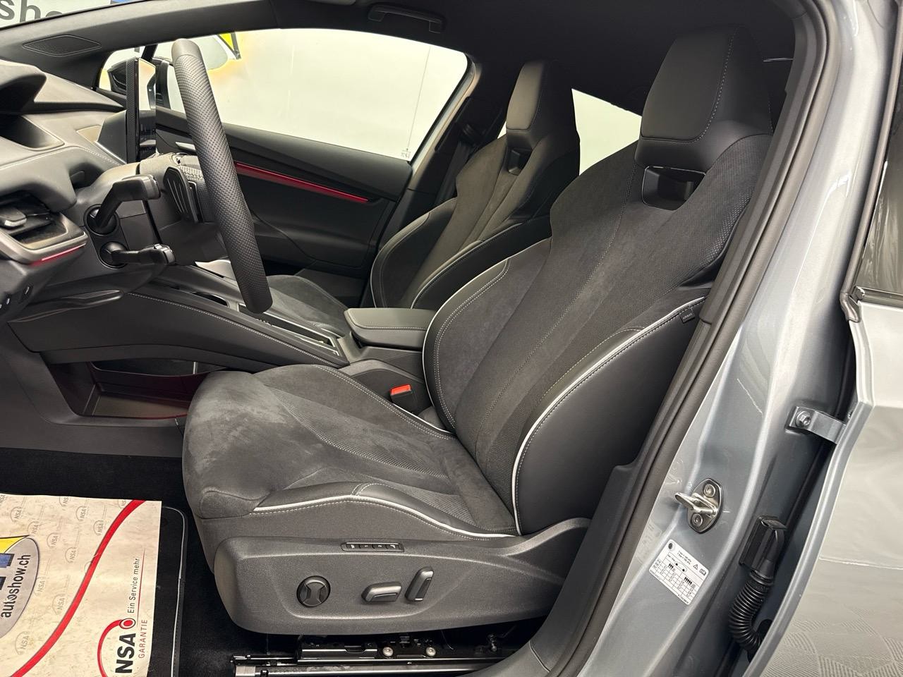 SKODA Elroq 85 Sportline-showroom-element-3