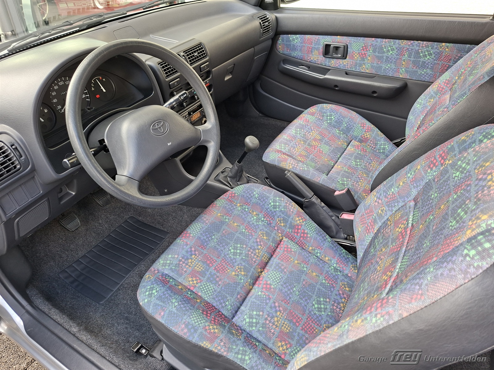 TOYOTA Starlet 1.3 XLi DanceStar-image-7