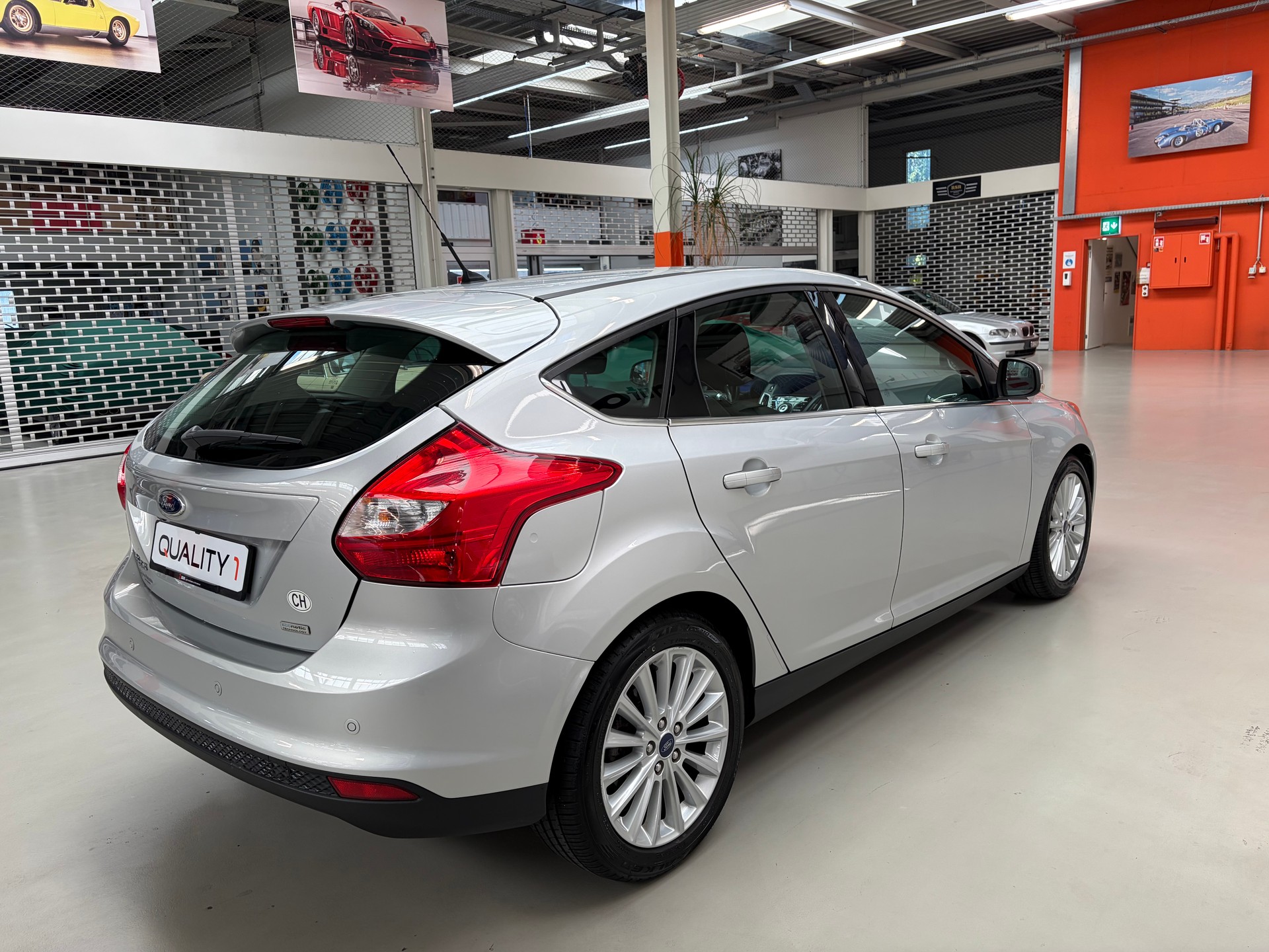 FORD Focus 1.0 SCTi Titanium-image-5