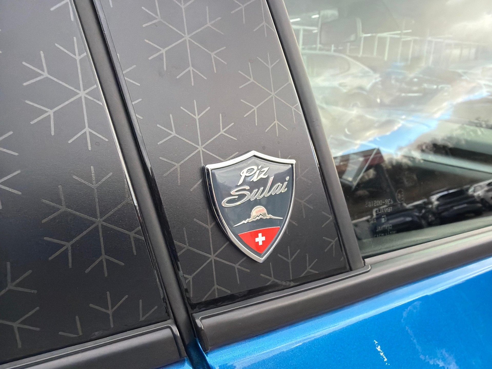 SUZUKI Swift 1.2 Piz Sulai Top Hybrid 4x4-image-18