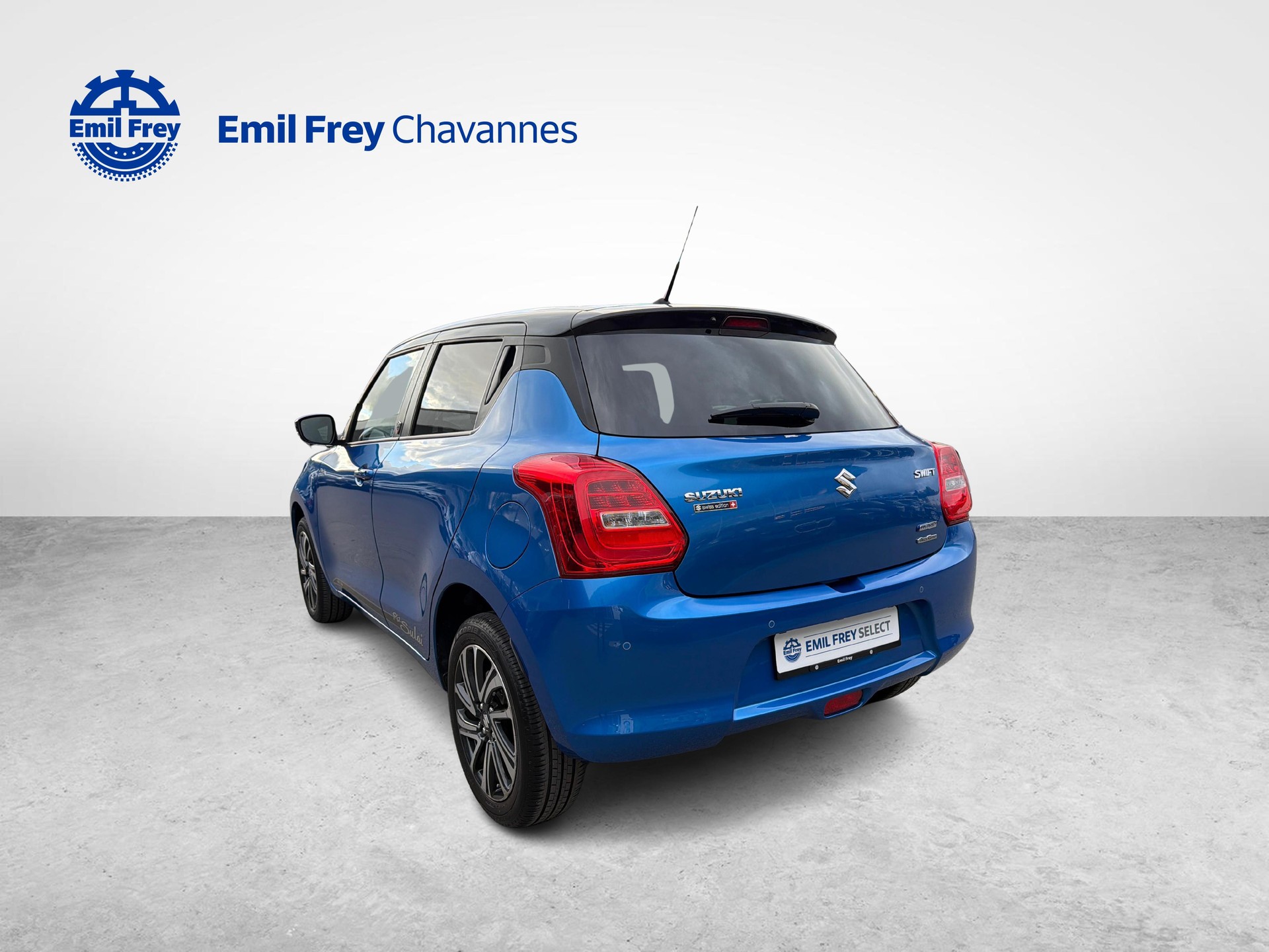 SUZUKI Swift 1.2 Piz Sulai Top Hybrid 4x4-image-2
