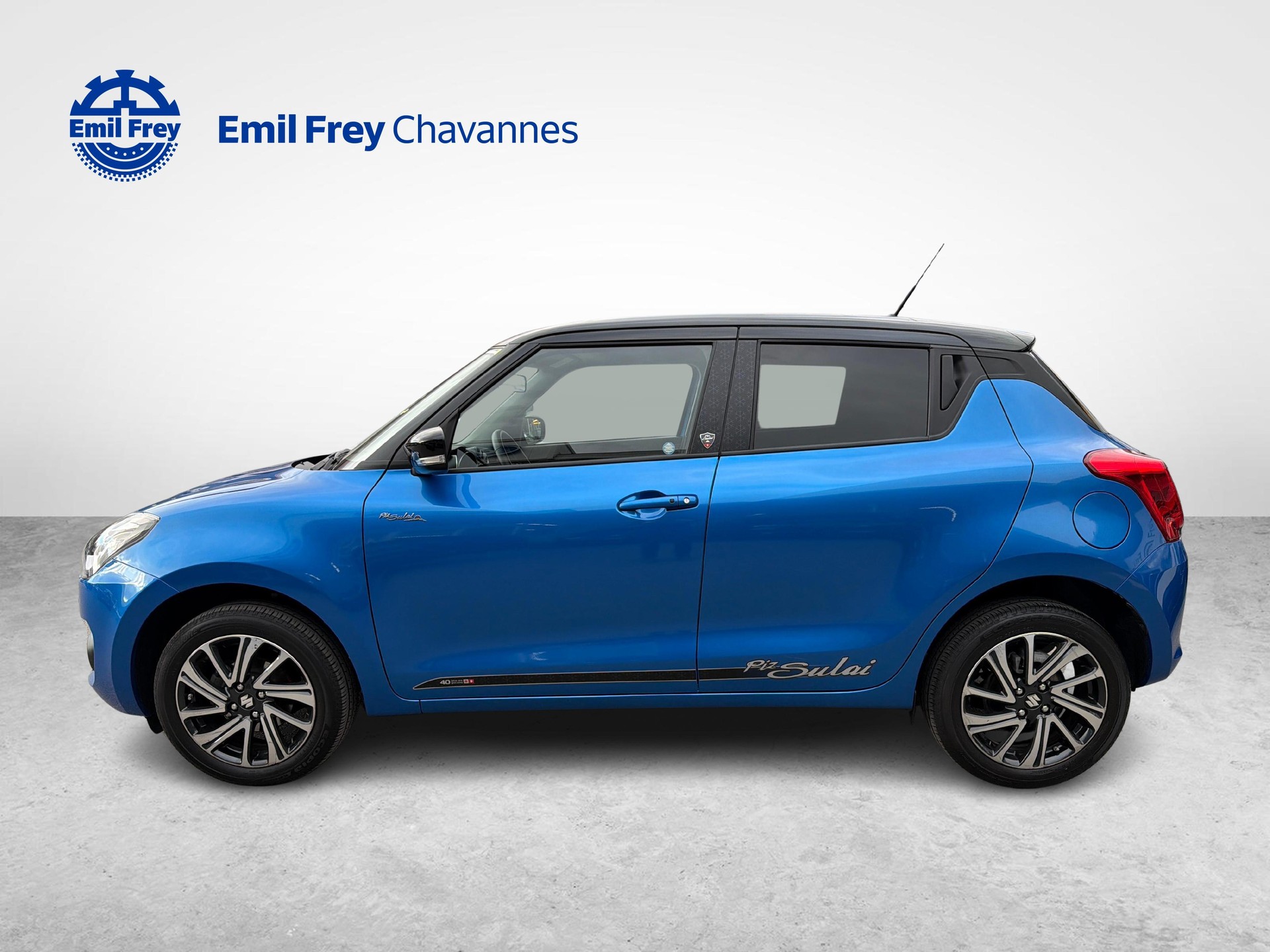 SUZUKI Swift 1.2 Piz Sulai Top Hybrid 4x4-image-4