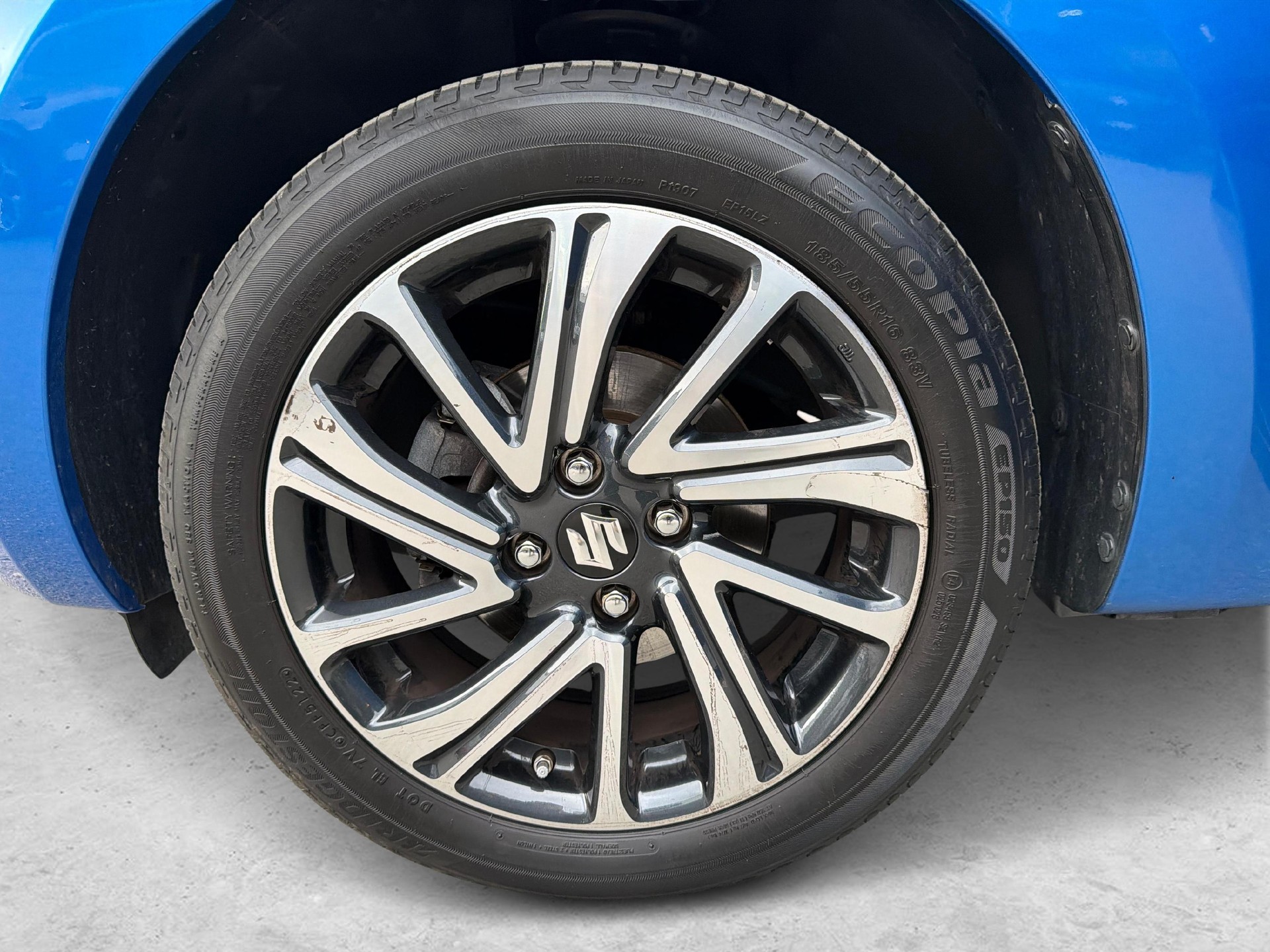 SUZUKI Swift 1.2 Piz Sulai Top Hybrid 4x4-image-19