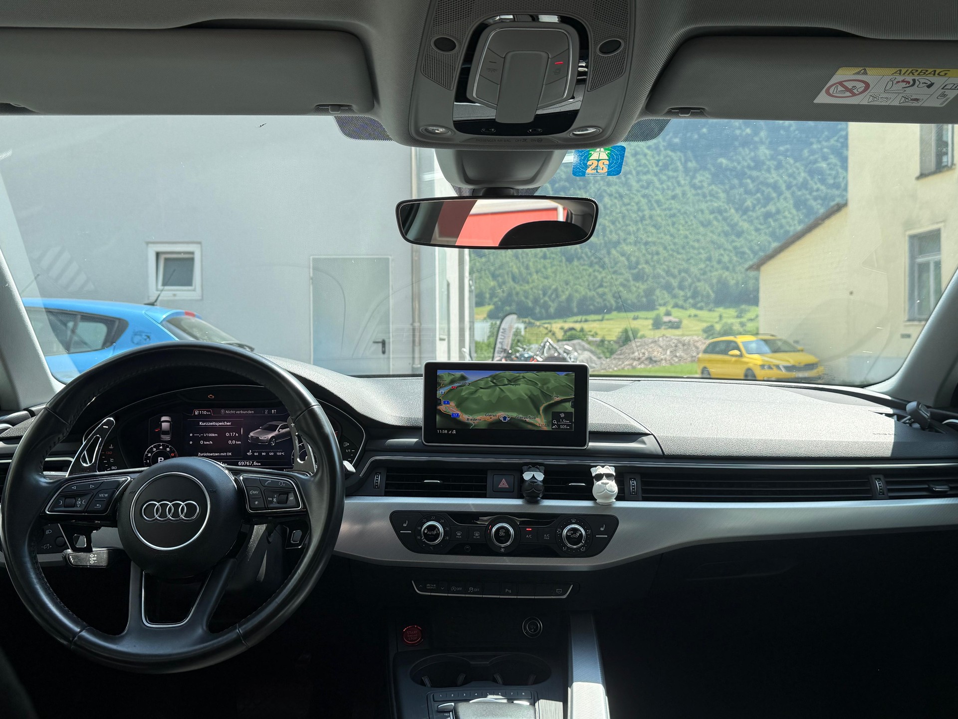 AUDI A4 Limousine 2.0 TFSI Sport S-tronic-image-9