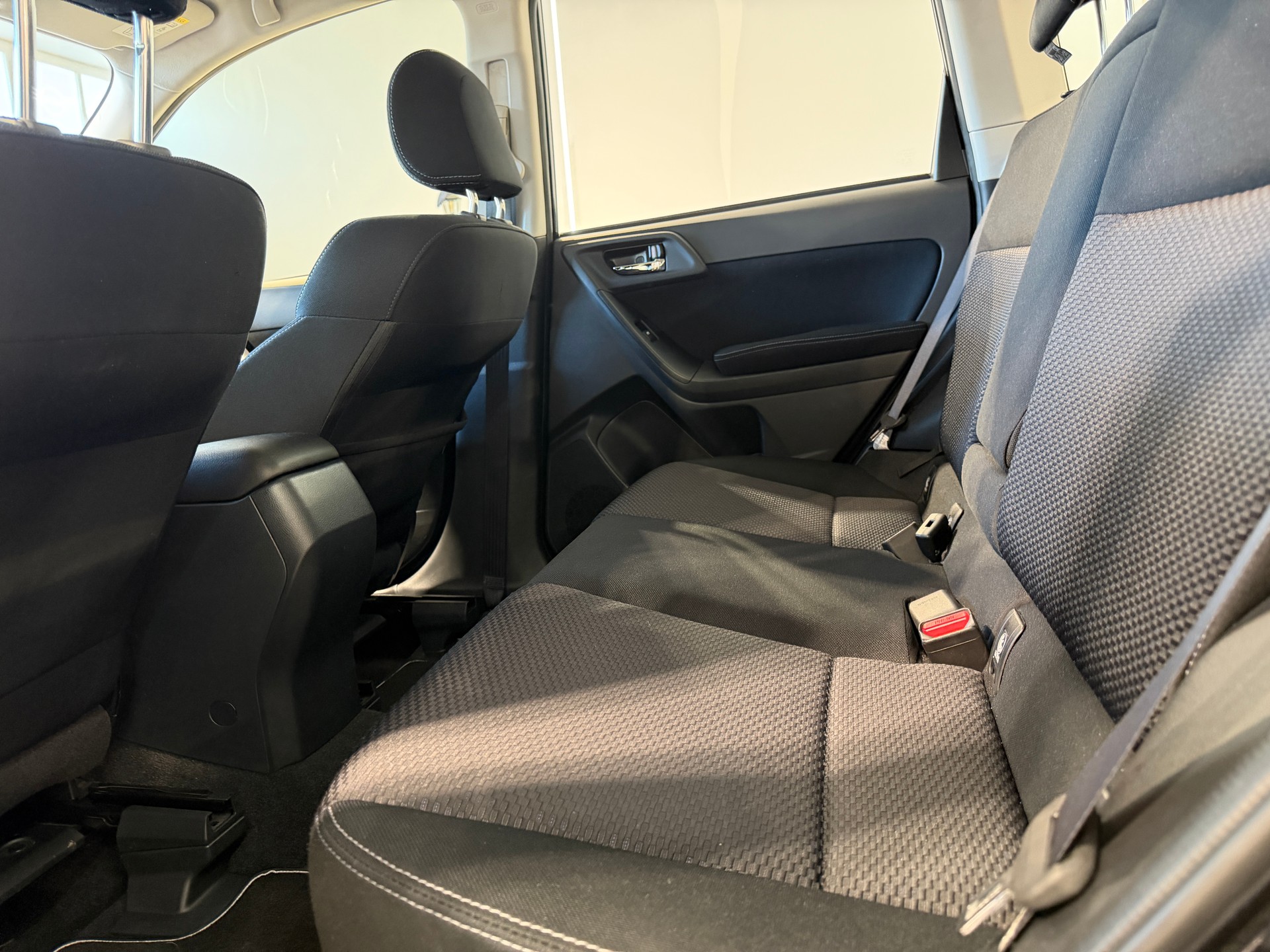 SUBARU Forester 2.0D Advantage Lineatronic-image-13