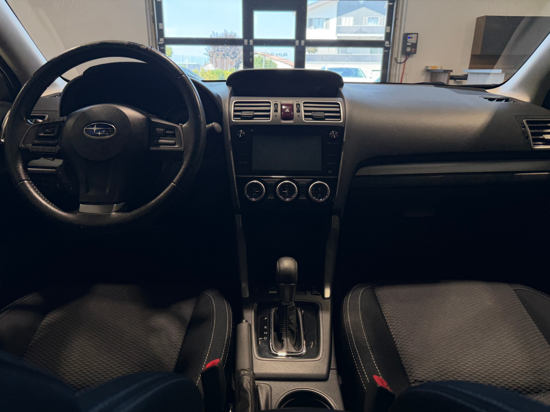 SUBARU Forester 2.0D Advantage Lineatronic-image-11