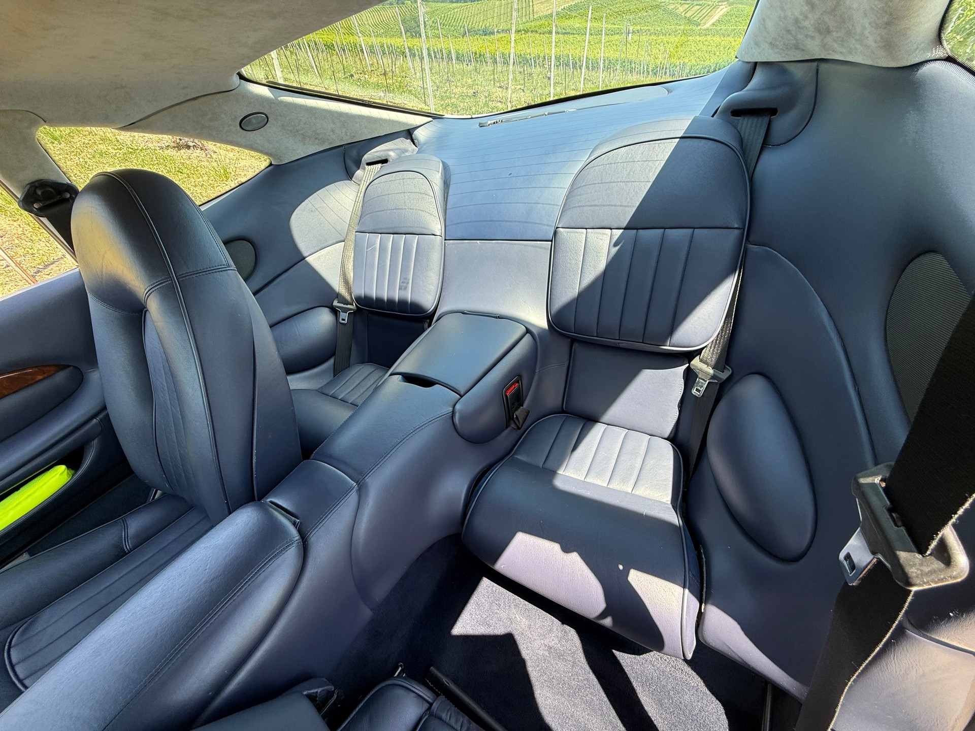 ASTON MARTIN DB7-image-15