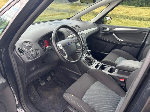 FORD S-Max 1.6 SCTi Winner-image-6