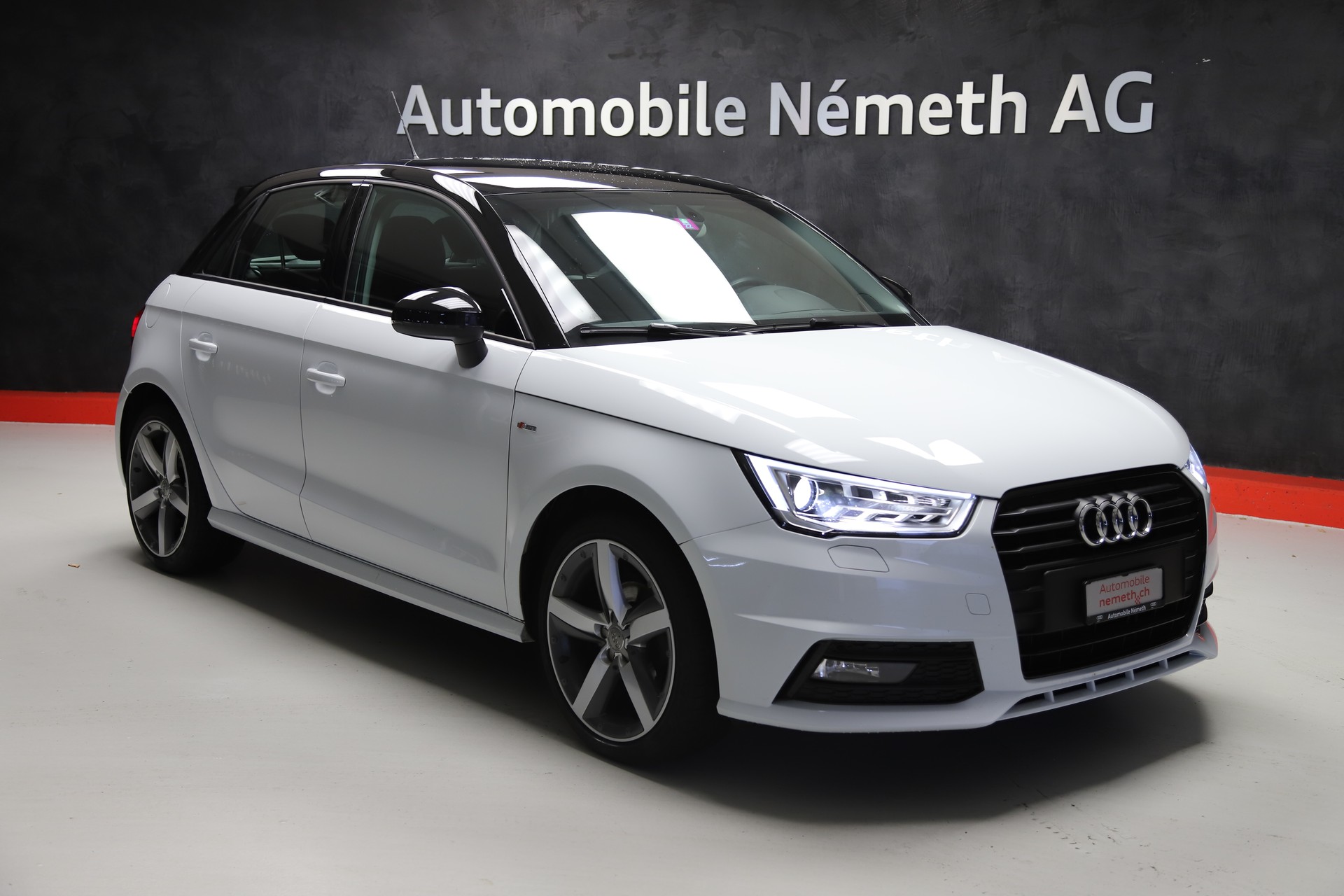 AUDI A1 Sportback 1.0 TFSI Sport S-tronic-image-0