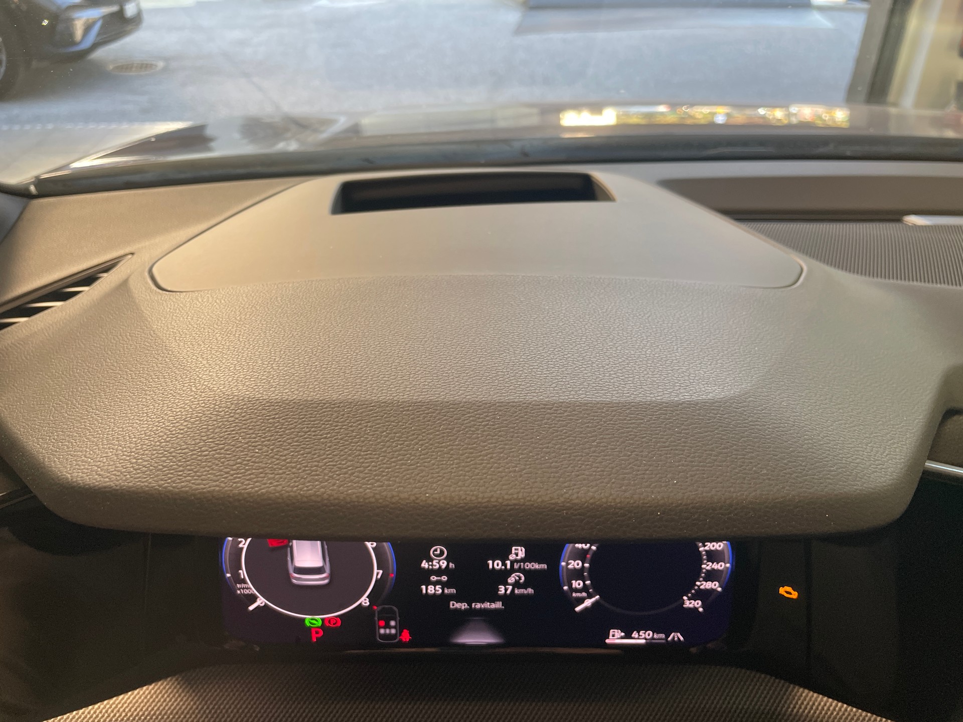VW Golf Variant 2.0 TSI R DSG 4 Motion-image-14