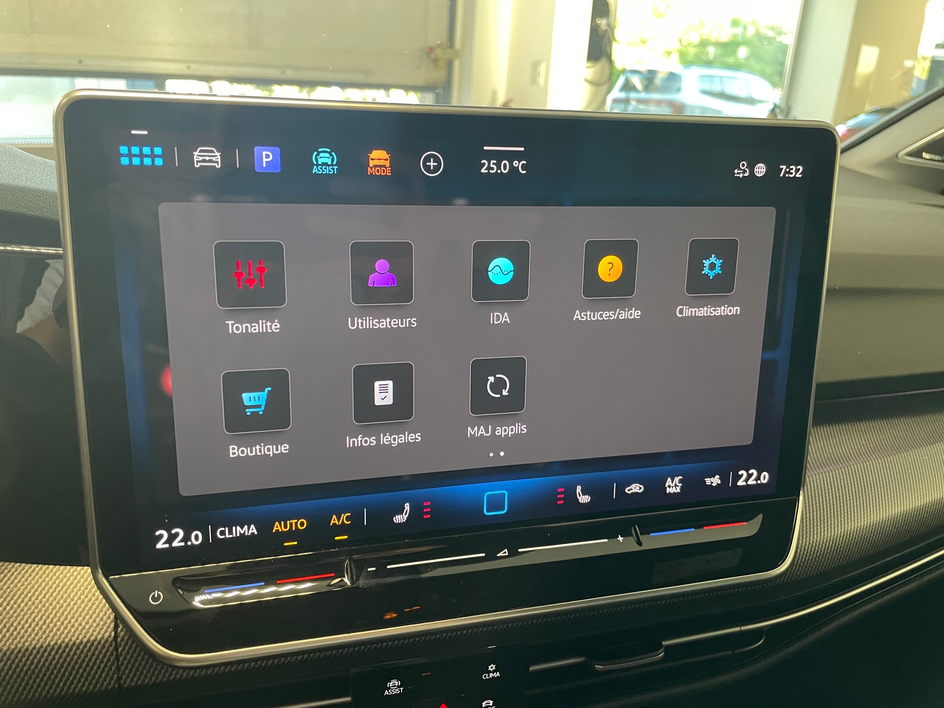 VW Golf Variant 2.0 TSI R DSG 4 Motion-image-17