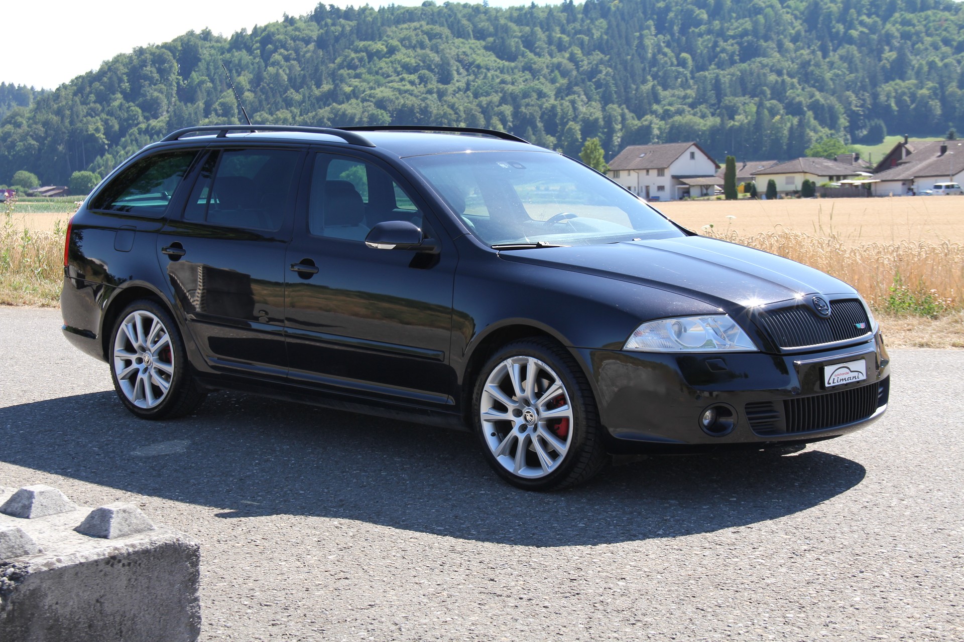 SKODA Octavia 2.0 TFSI RS-image-2