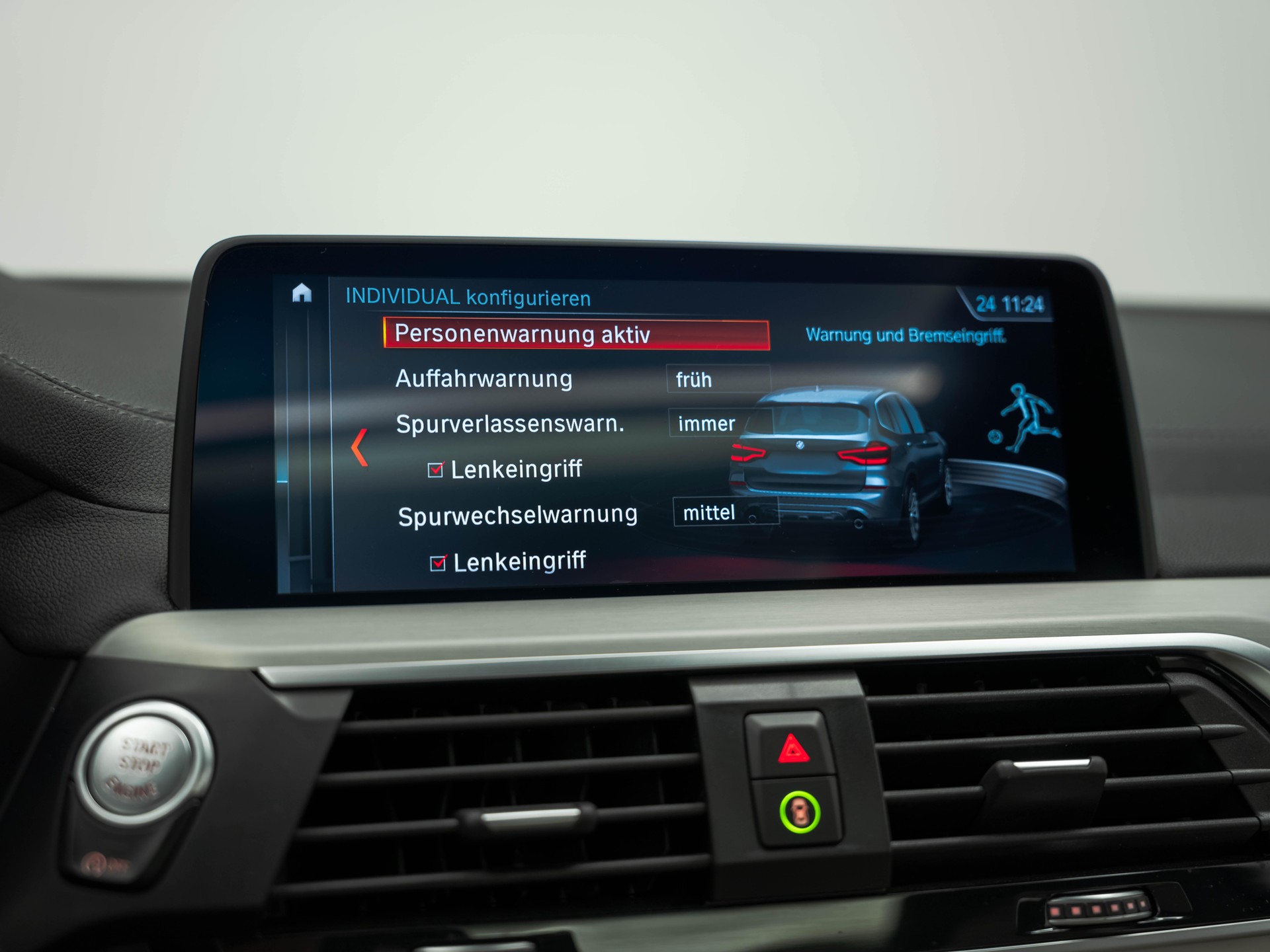 BMW X3 M40i-image-23