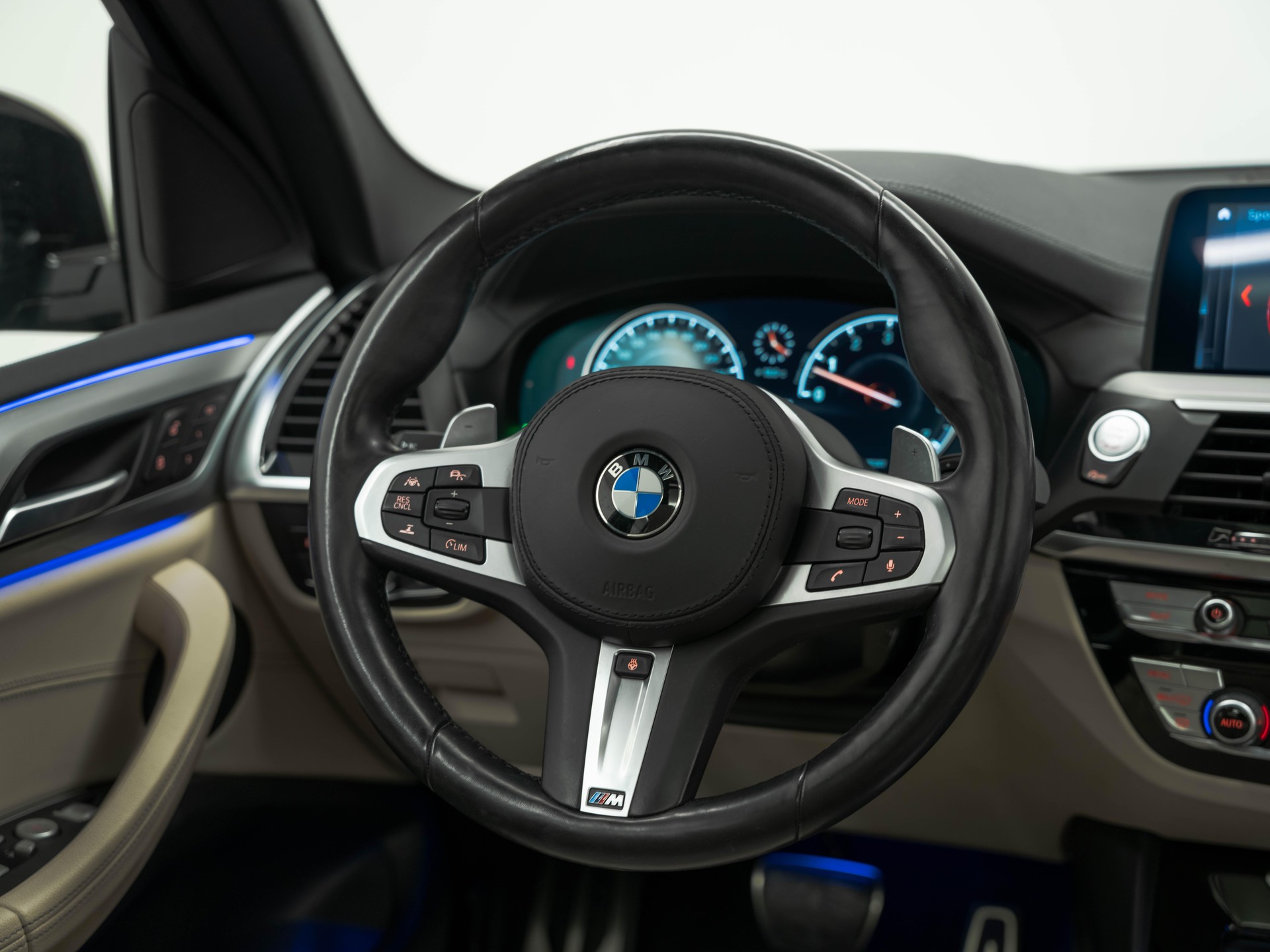 BMW X3 M40i-image-18