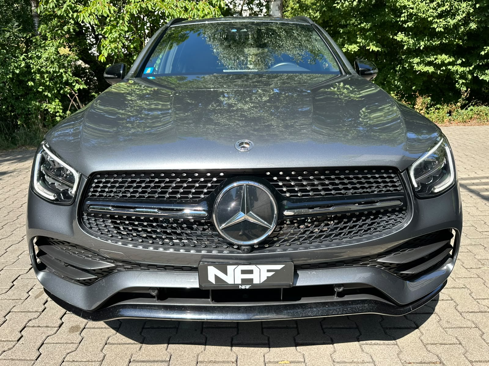 MERCEDES-BENZ GLC 220 d AMG Line 4Matic 9G-Tronic-image-8