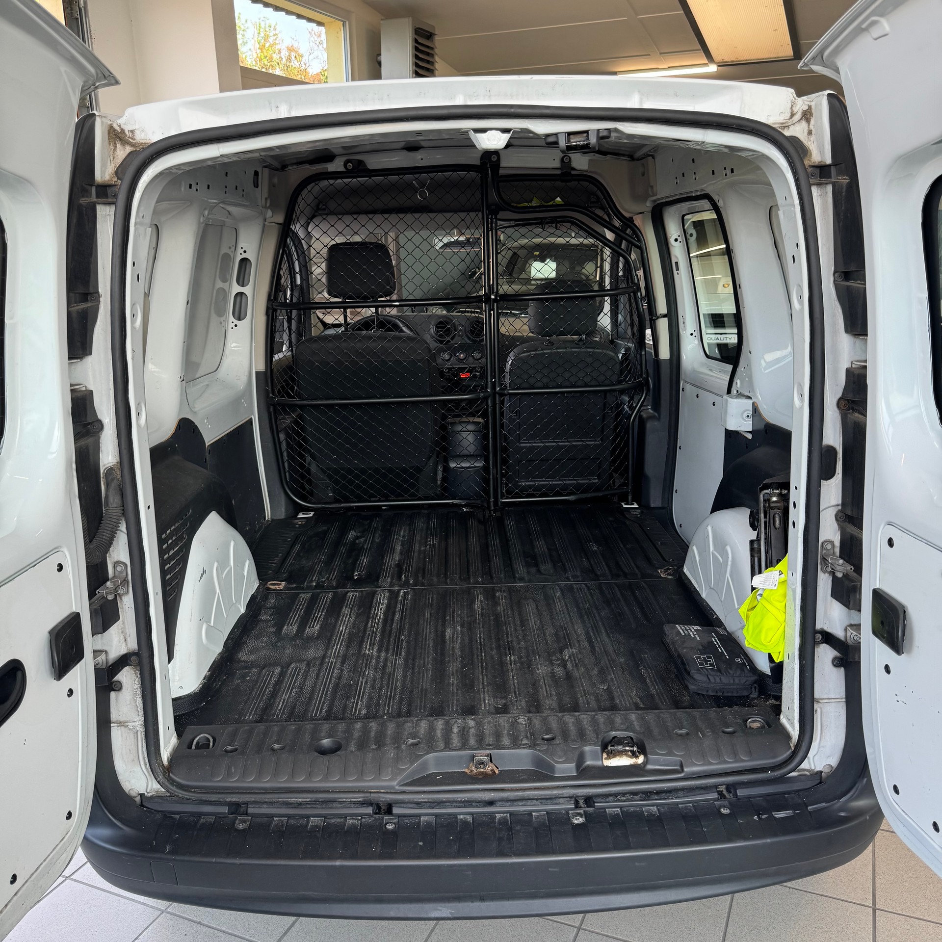 MERCEDES-BENZ Citan 109 CDI L Euro 6-image-14