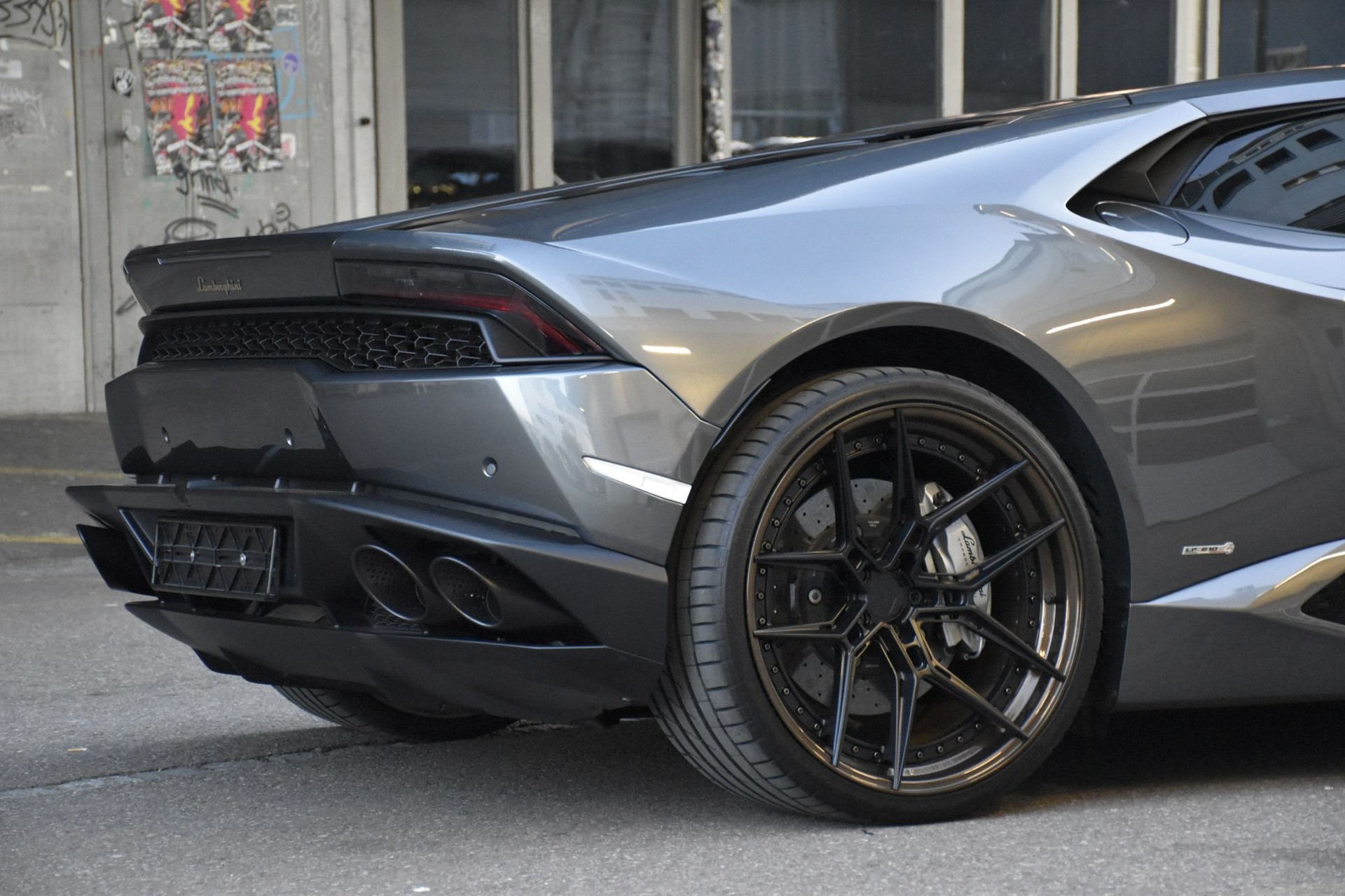 LAMBORGHINI LP610-4 Coupé-image-3