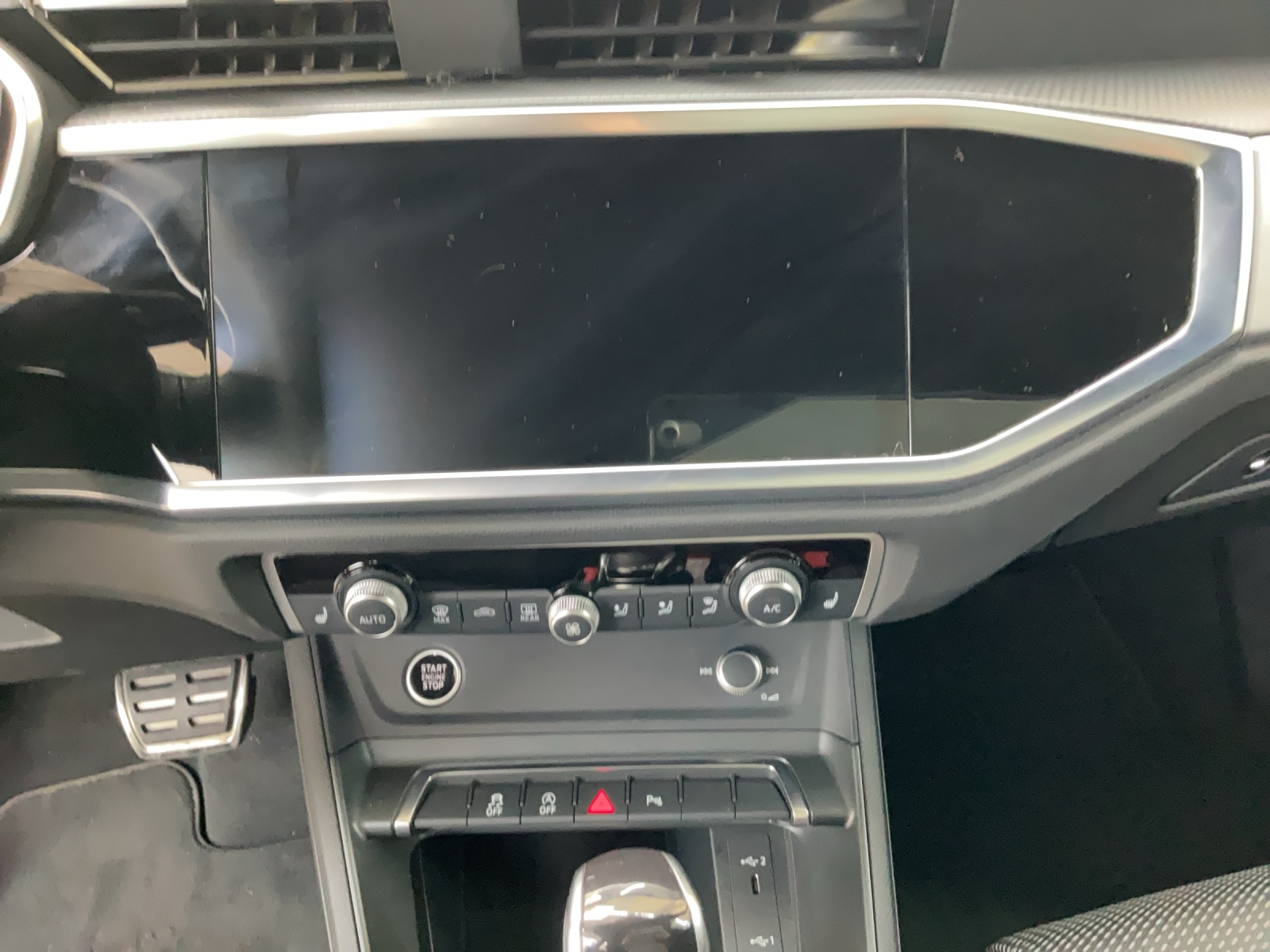 AUDI Q3 35 TFSI advanced Attraction S-tronic-image-10