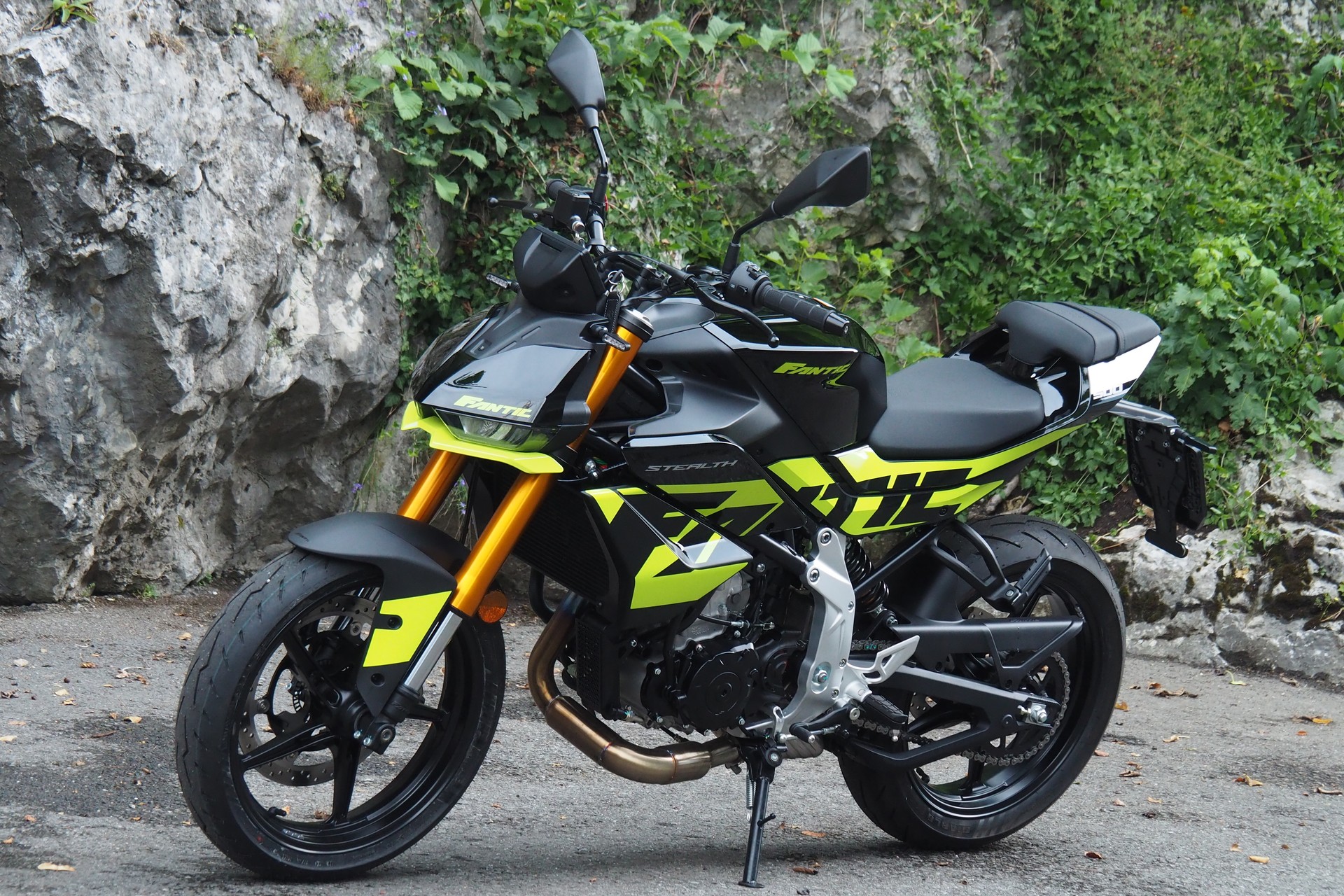FANTIC STEALTH 500-showroom-element-1