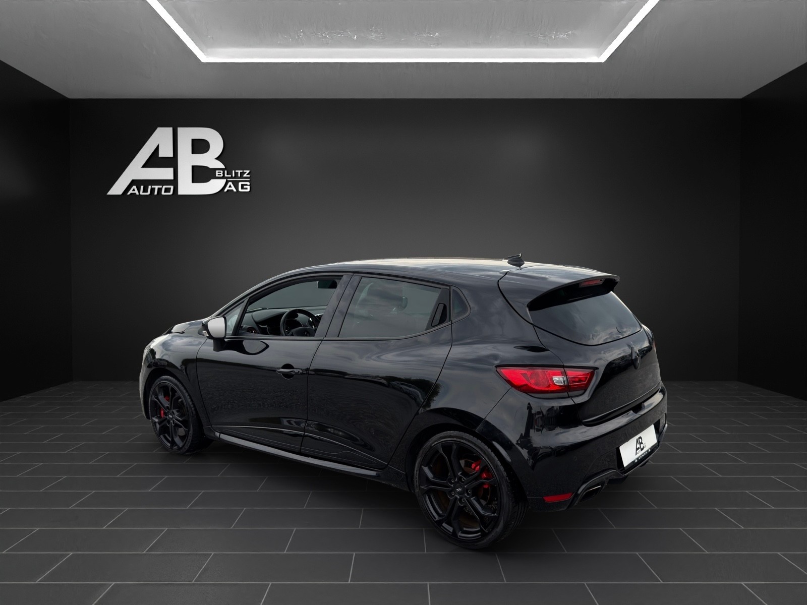 RENAULT Clio 1.6 T RS 200 EDC mit 200 PS-image-2