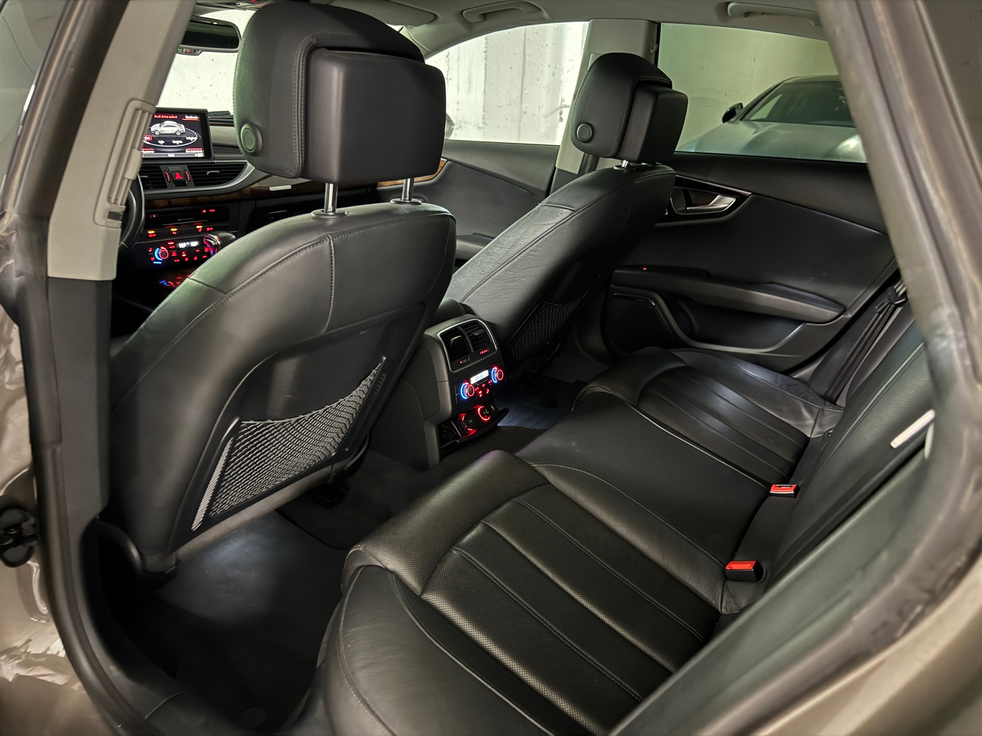 AUDI A7 Sportback 3.0 TFSI quattro S-tronic-image-13