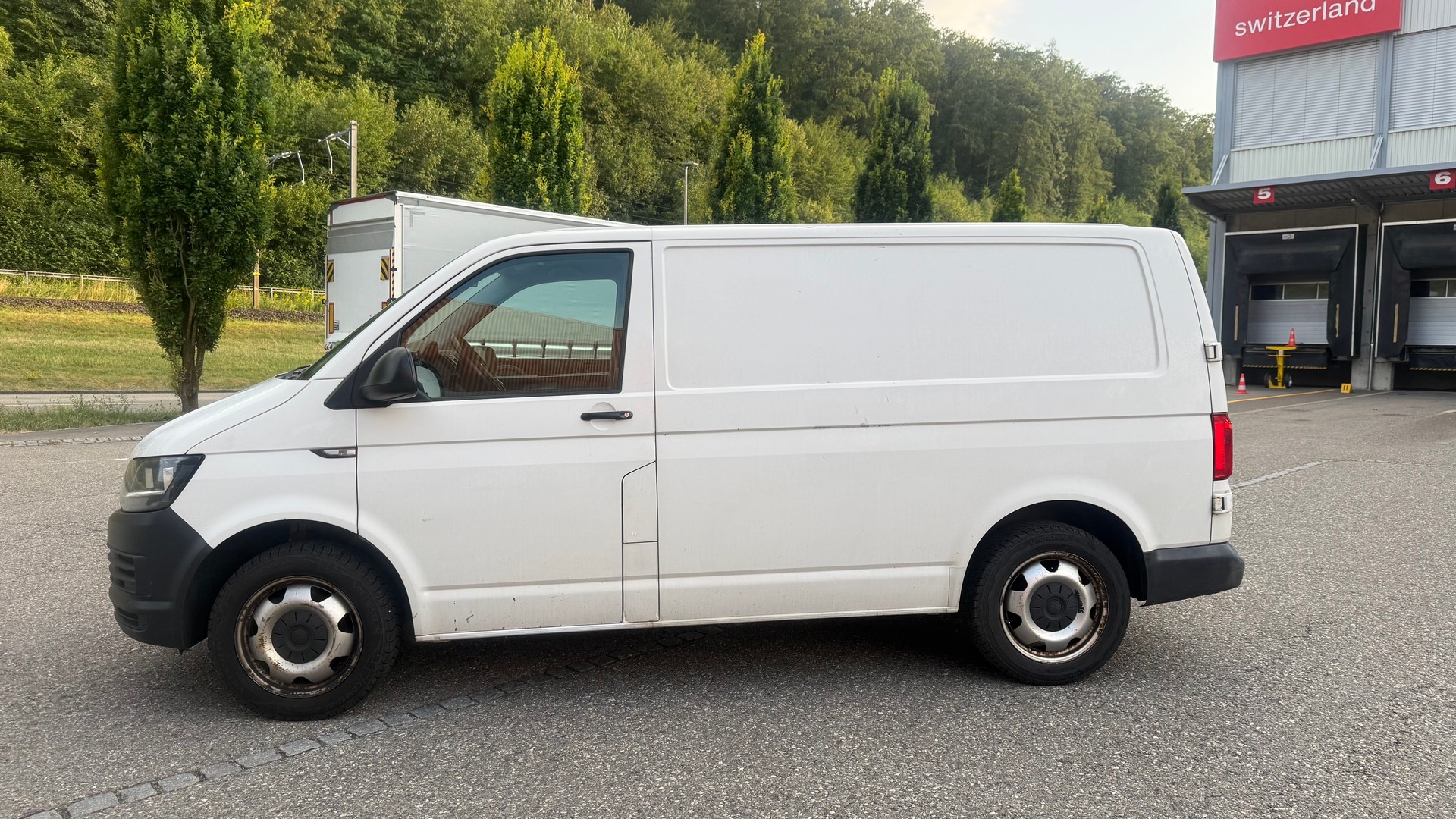 VW T6 2.0 Bi-TDI 4Motion-image-5