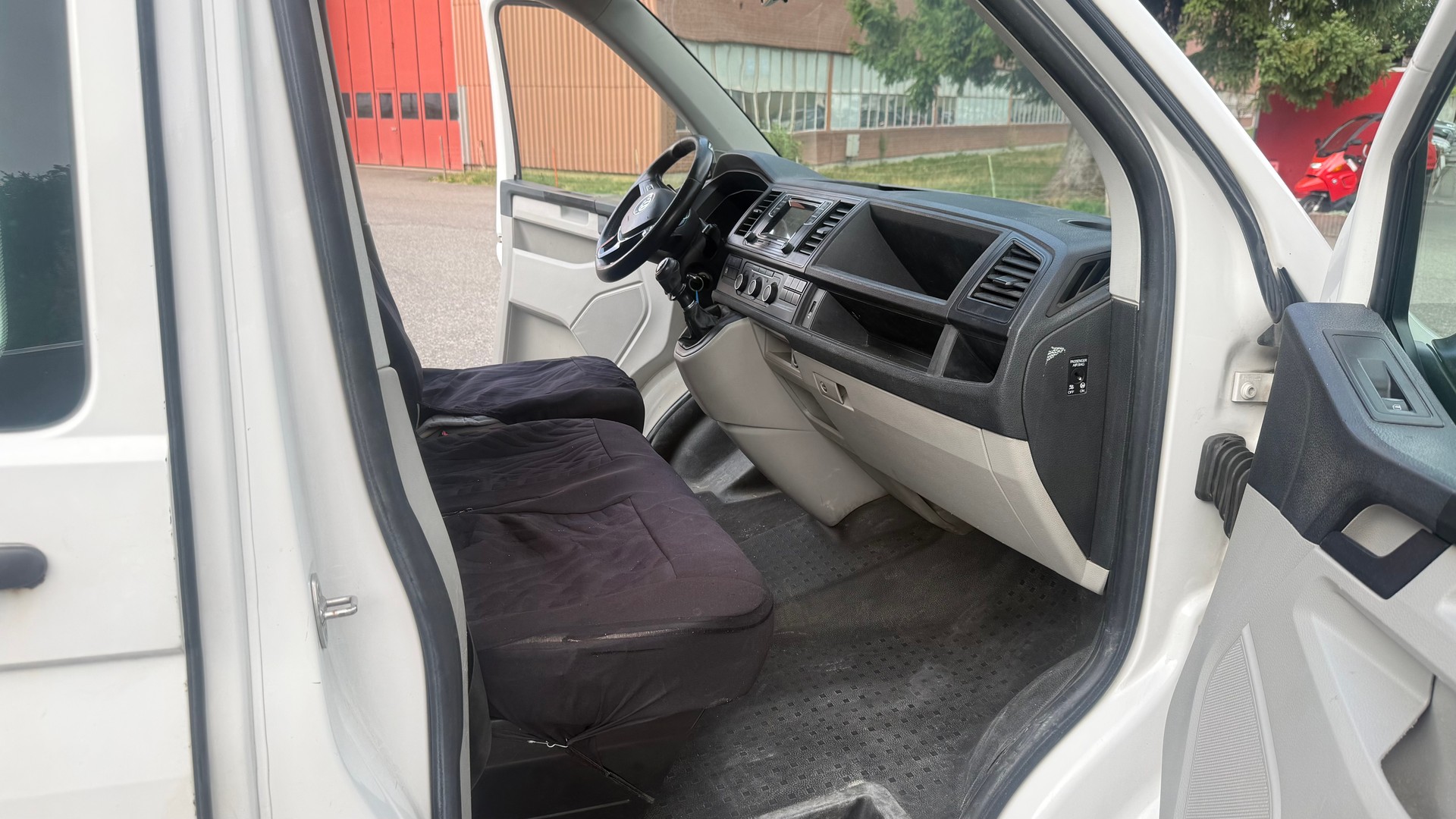 VW T6 2.0 Bi-TDI 4Motion-image-7