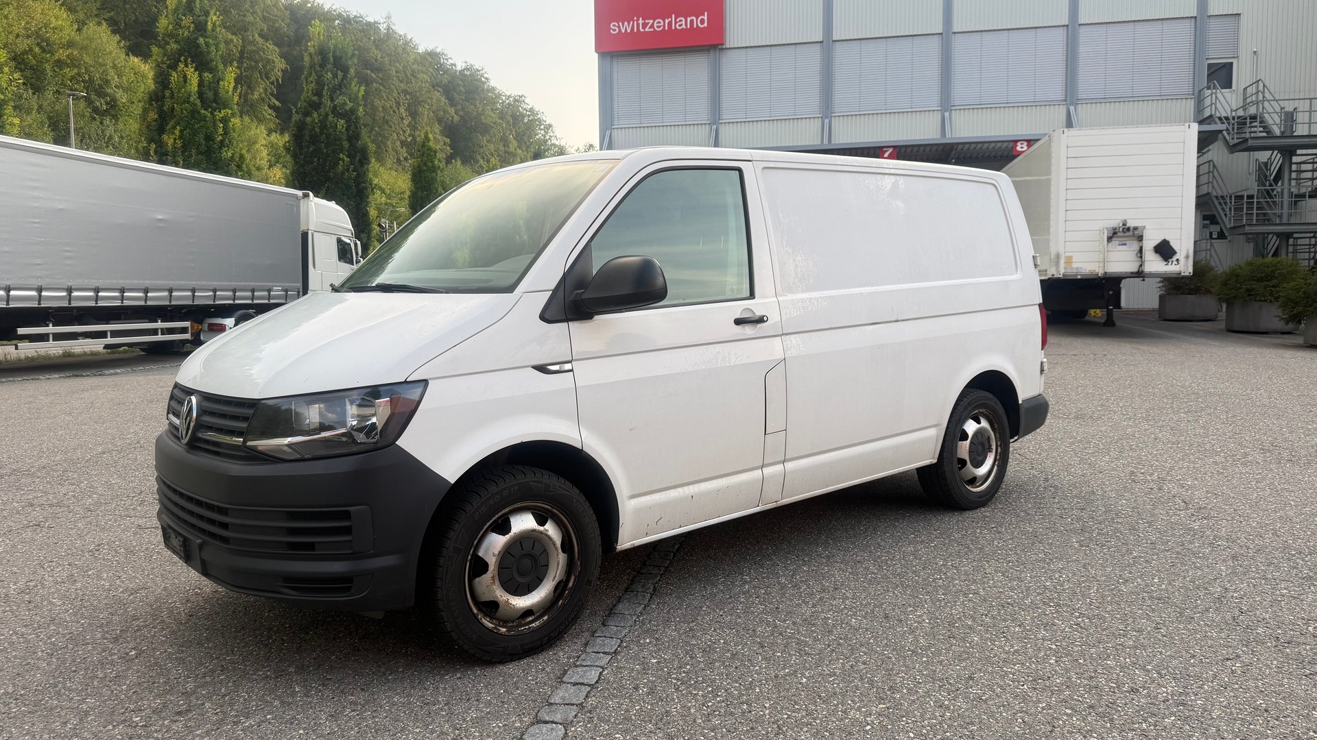 VW T6 2.0 Bi-TDI 4Motion-image-2