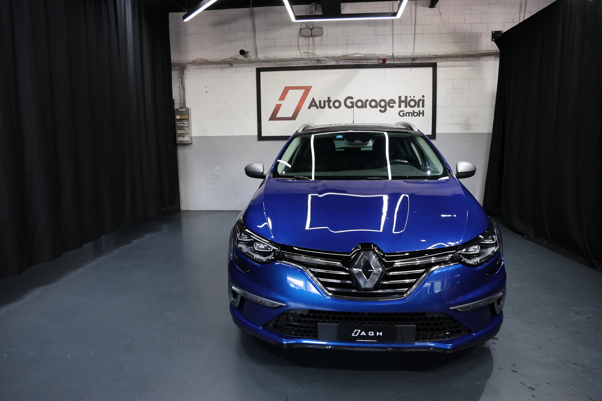 RENAULT Mégane Grandtour 1.7 dCi GT Line EDC-image-7