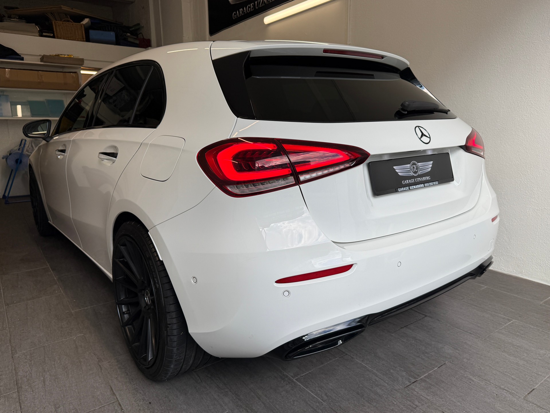 MERCEDES-BENZ A 220 AMG Line 7G-DCT 4Matic Ab 300.- pro Monat-image-2