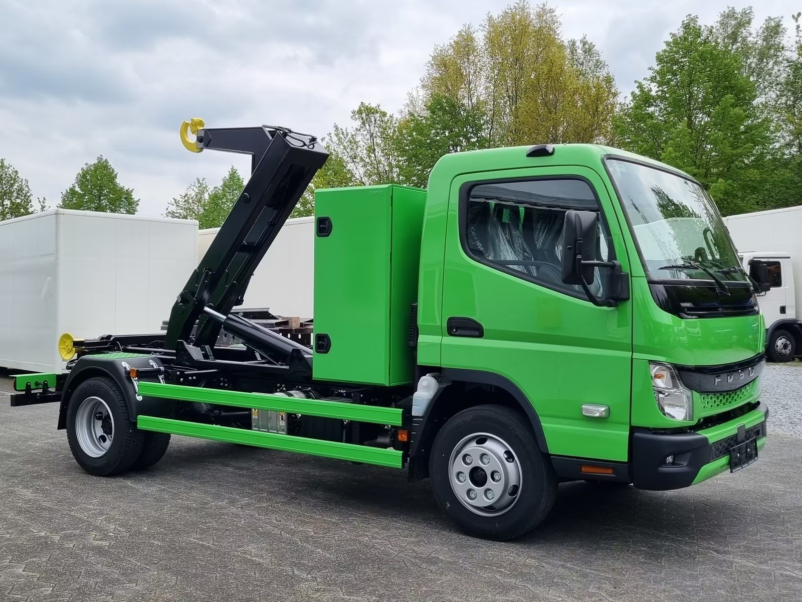 MITSUBISHI FUSO Canter FUSO 9C18 City Abrollkipper-image-2