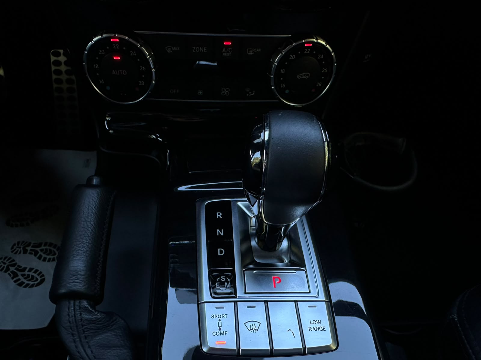 MERCEDES-BENZ G 500 7G-Tronic-image-28