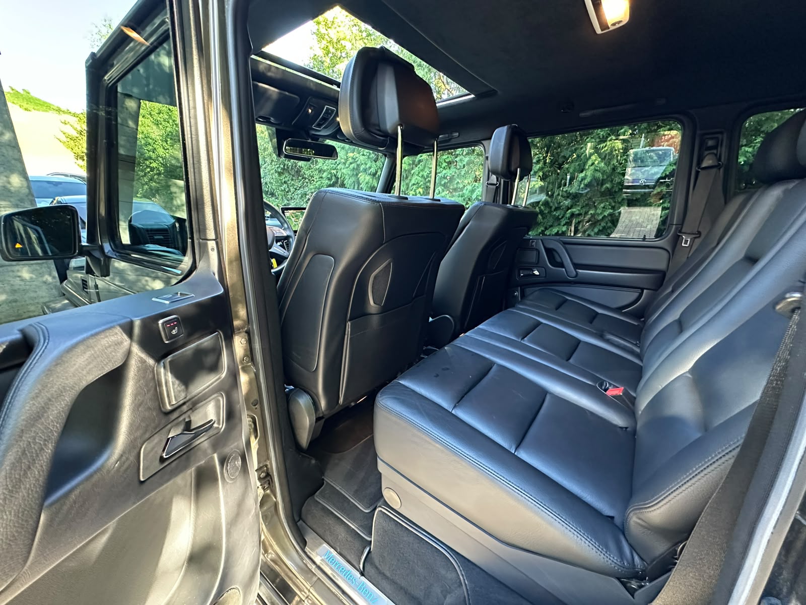 MERCEDES-BENZ G 500 7G-Tronic-image-15