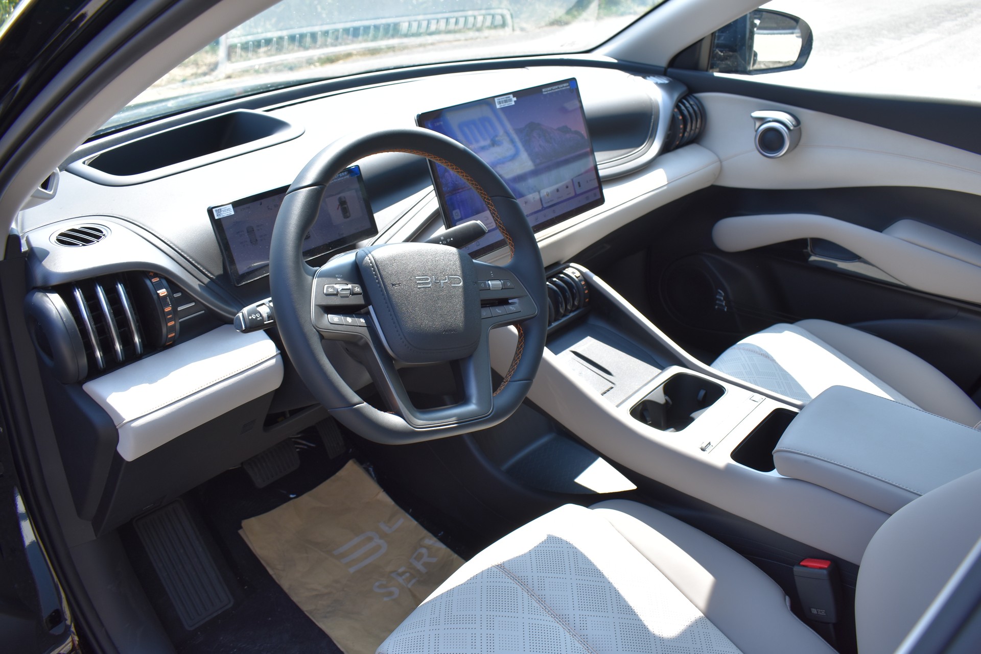 BYD Atto 3 EVO 74.8 kWh Excellence AWD-image-11