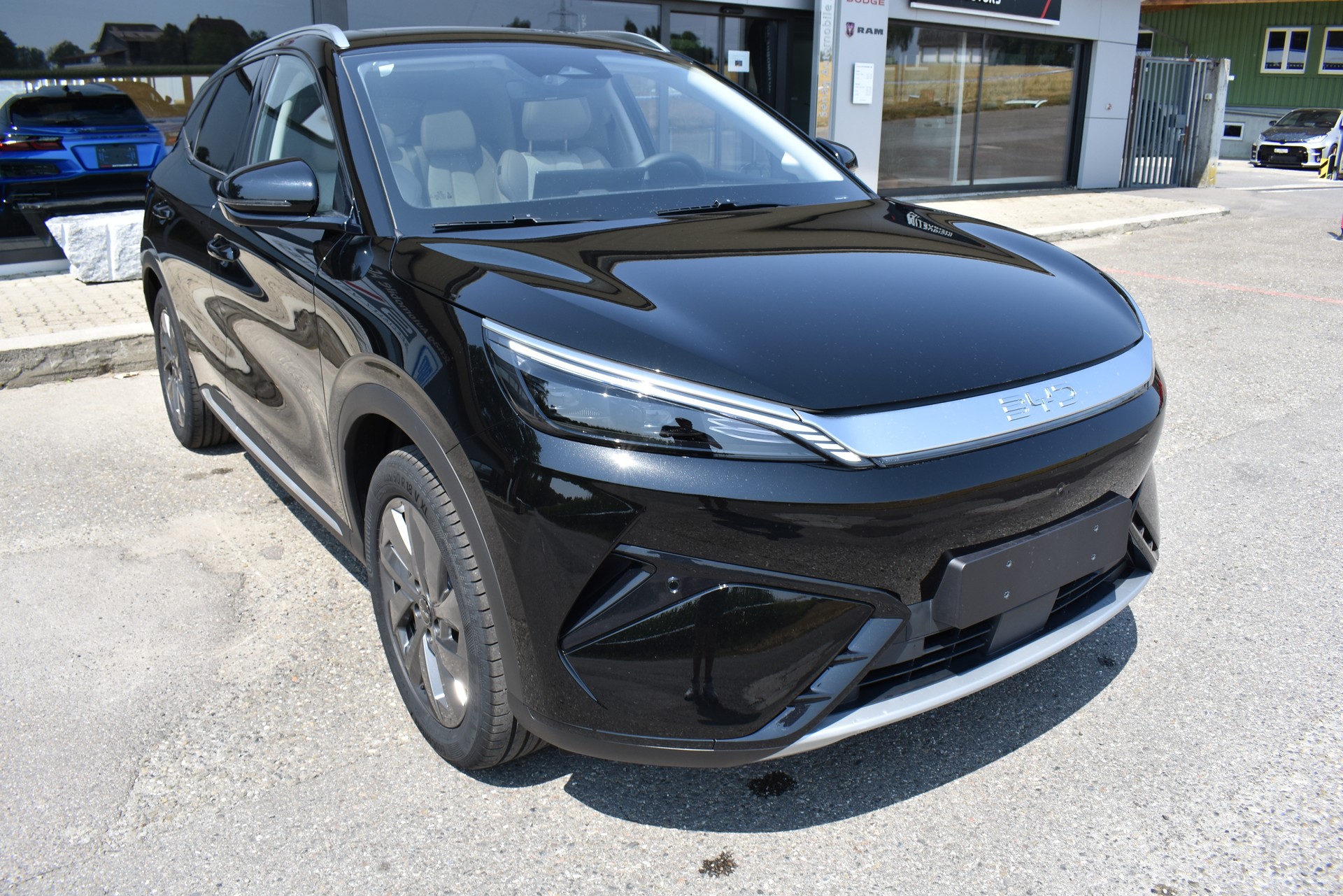 BYD Atto 3 EVO 74.8 kWh Excellence AWD-image-3