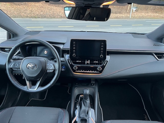TOYOTA Corolla Touring Sports 1.8 HSD Trend e-CVT-image-9