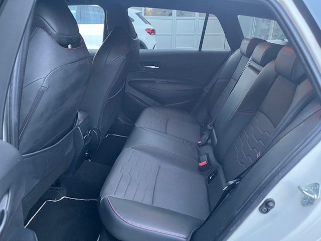 TOYOTA Corolla Touring Sports 1.8 HSD Trend e-CVT-image-11