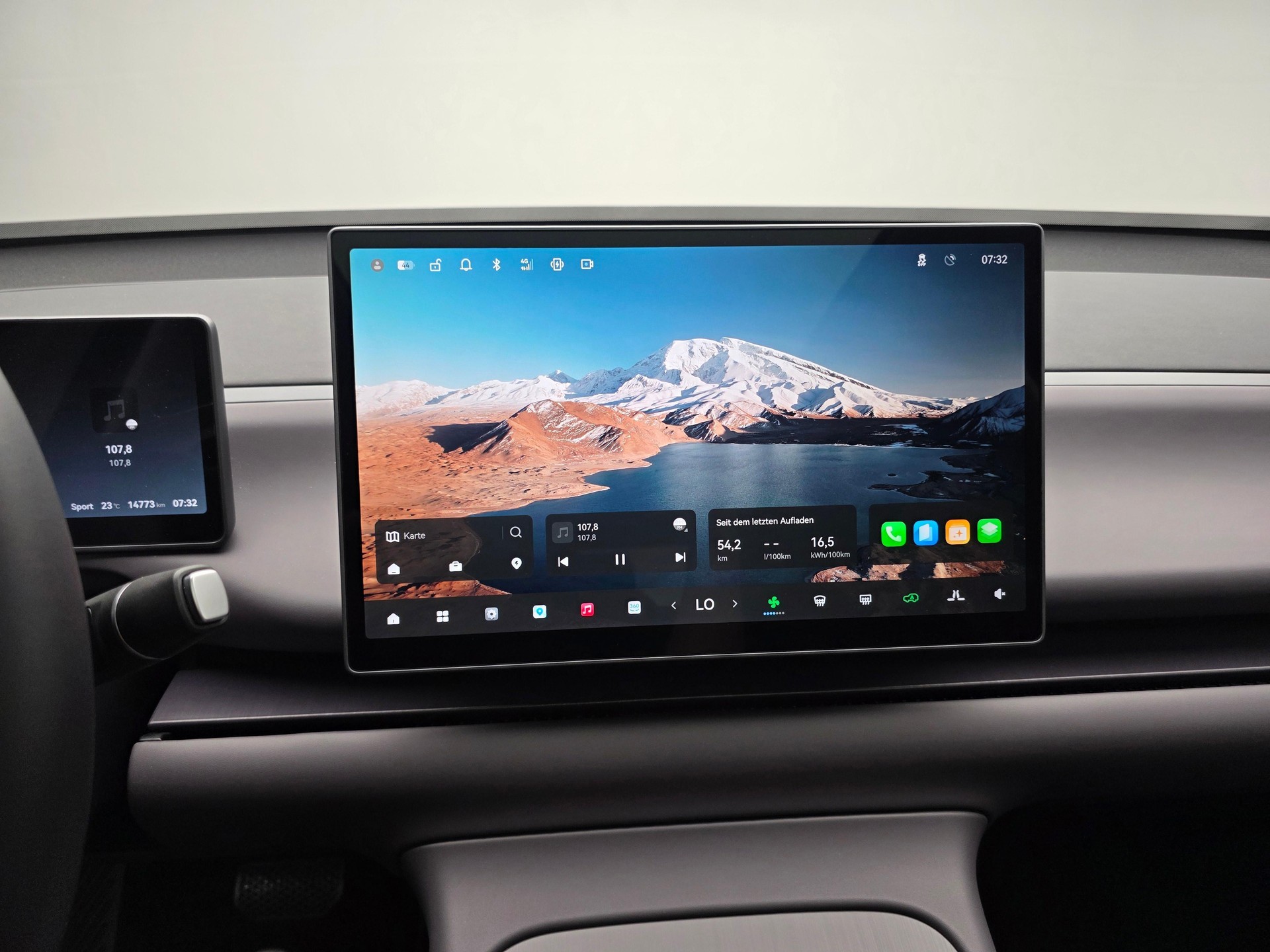 LEAPMOTOR C10 1.5 REEV Design-image-12