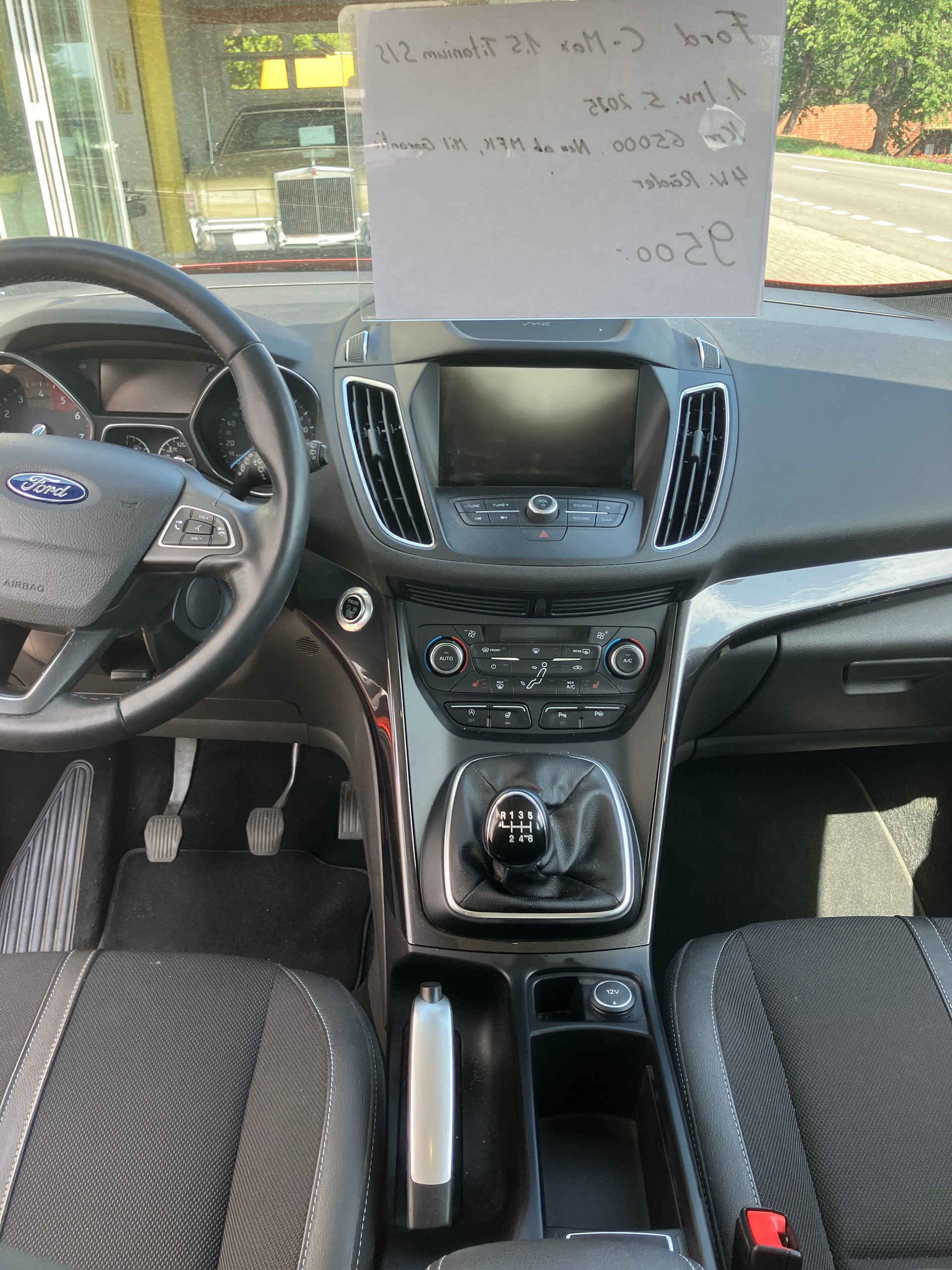 FORD C-Max 1.5 SCTi Titanium X-image-6