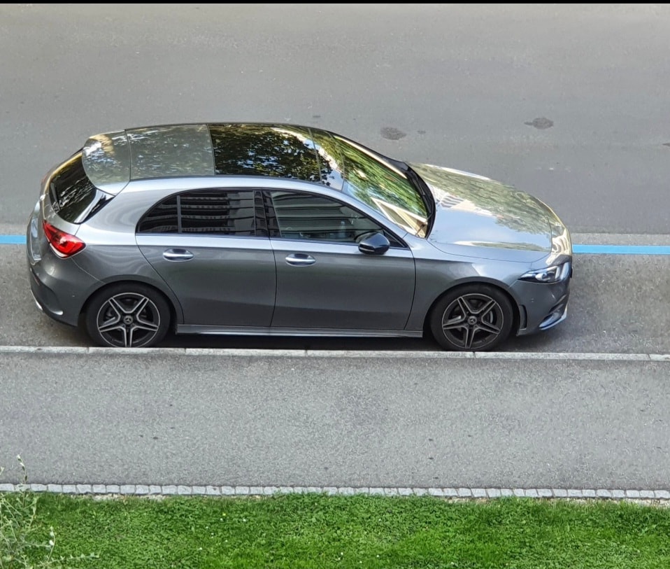 MERCEDES-BENZ A 200 AMG Line 7G-DCT-image-8