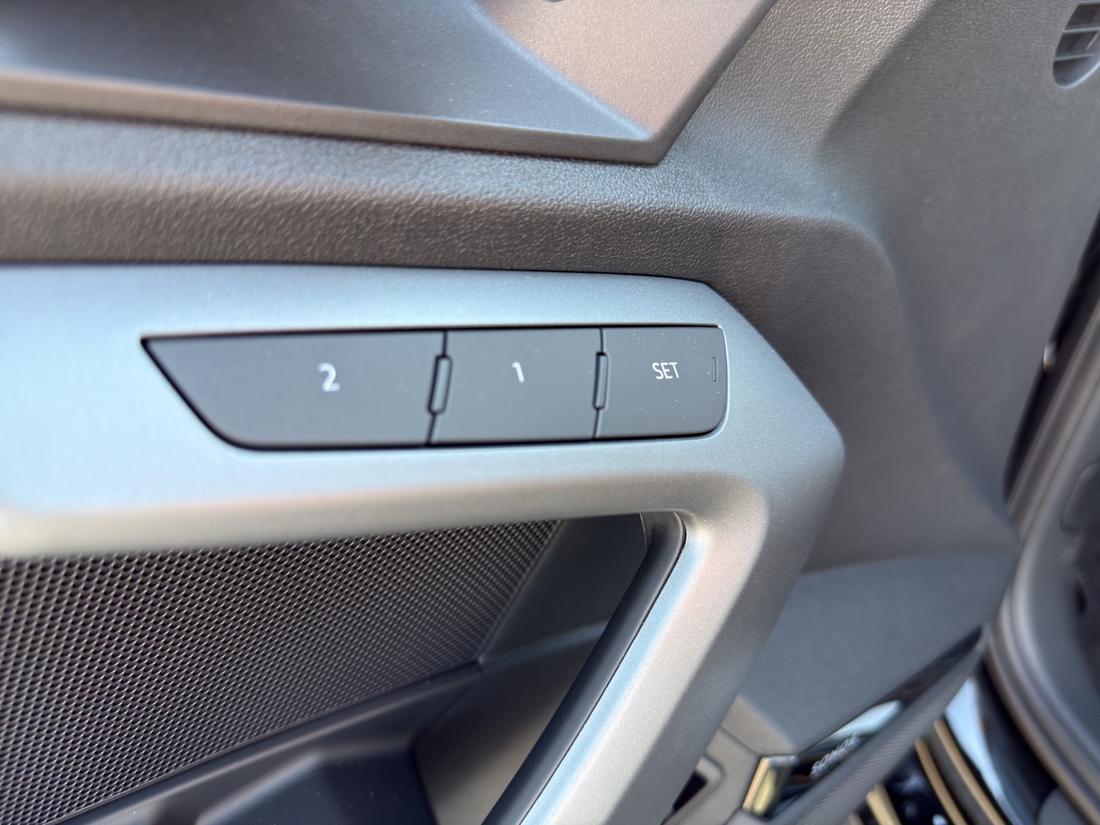 AUDI A3 Sportback TFSI 110 kW Attraction S tronic-image-15