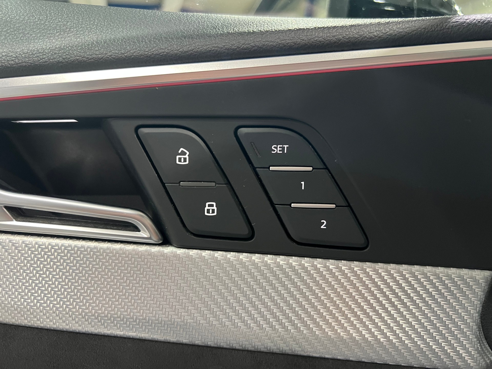 AUDI RS4 Avant 2.9 TFSI qu**Optikpaket,S-Sportsitze,Matrix LED,CH Auslieferung,Frisch ab MFK**-image-14