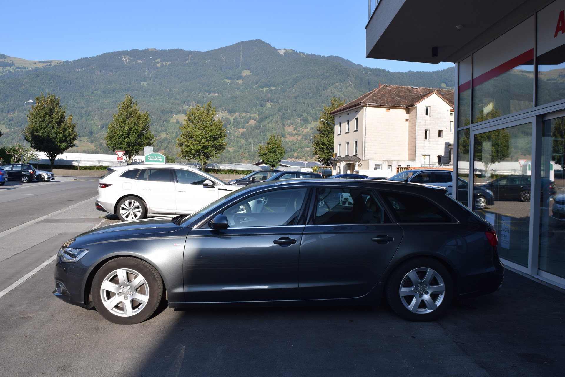 AUDI A6 Avant 3.0 TDI V6 quattro S-tronic-image-3